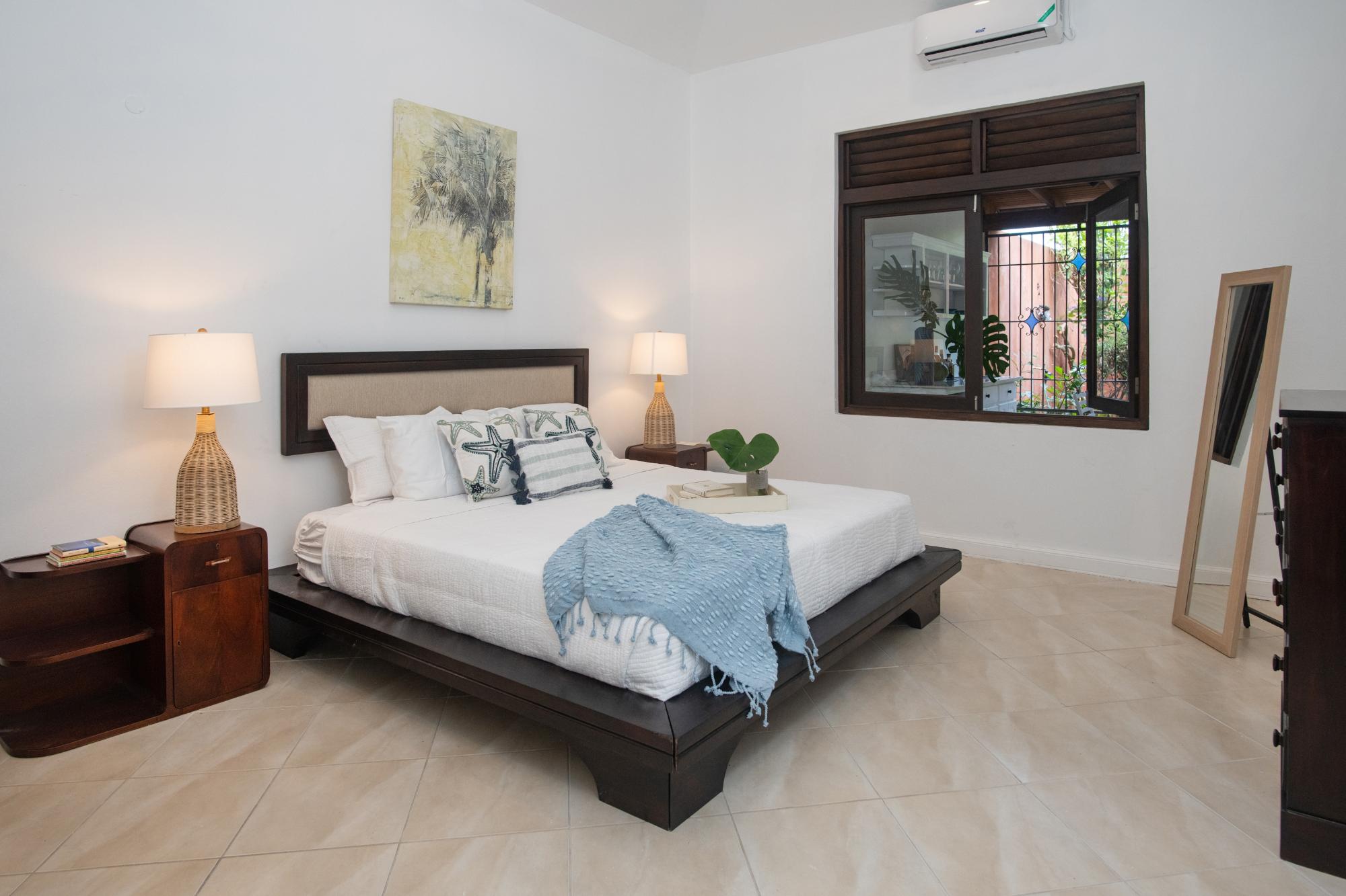 House For Rent: STERLING AVENUE, IRONSHOR, Montego Bay | $3,800 photo 16