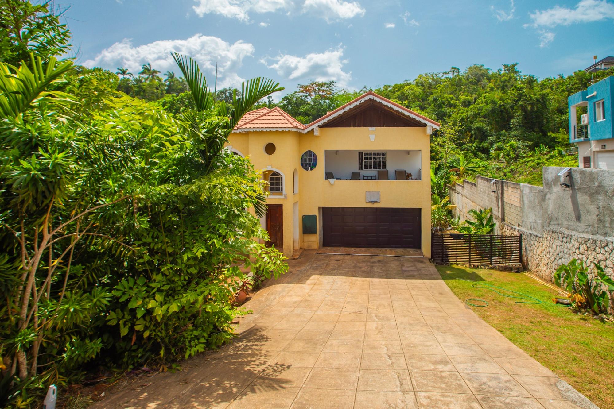 House For Rent: SERPENS WAY SMOKEY VALE K, Kingston 19 | $185,000 photo 12
