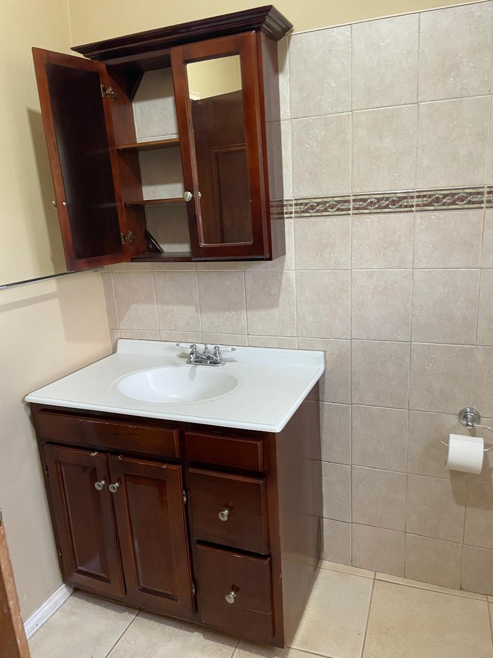 House For Sale: SWABY@~apos;S CRES., VILLA RD., Mandeville | $45,000,000 photo 16