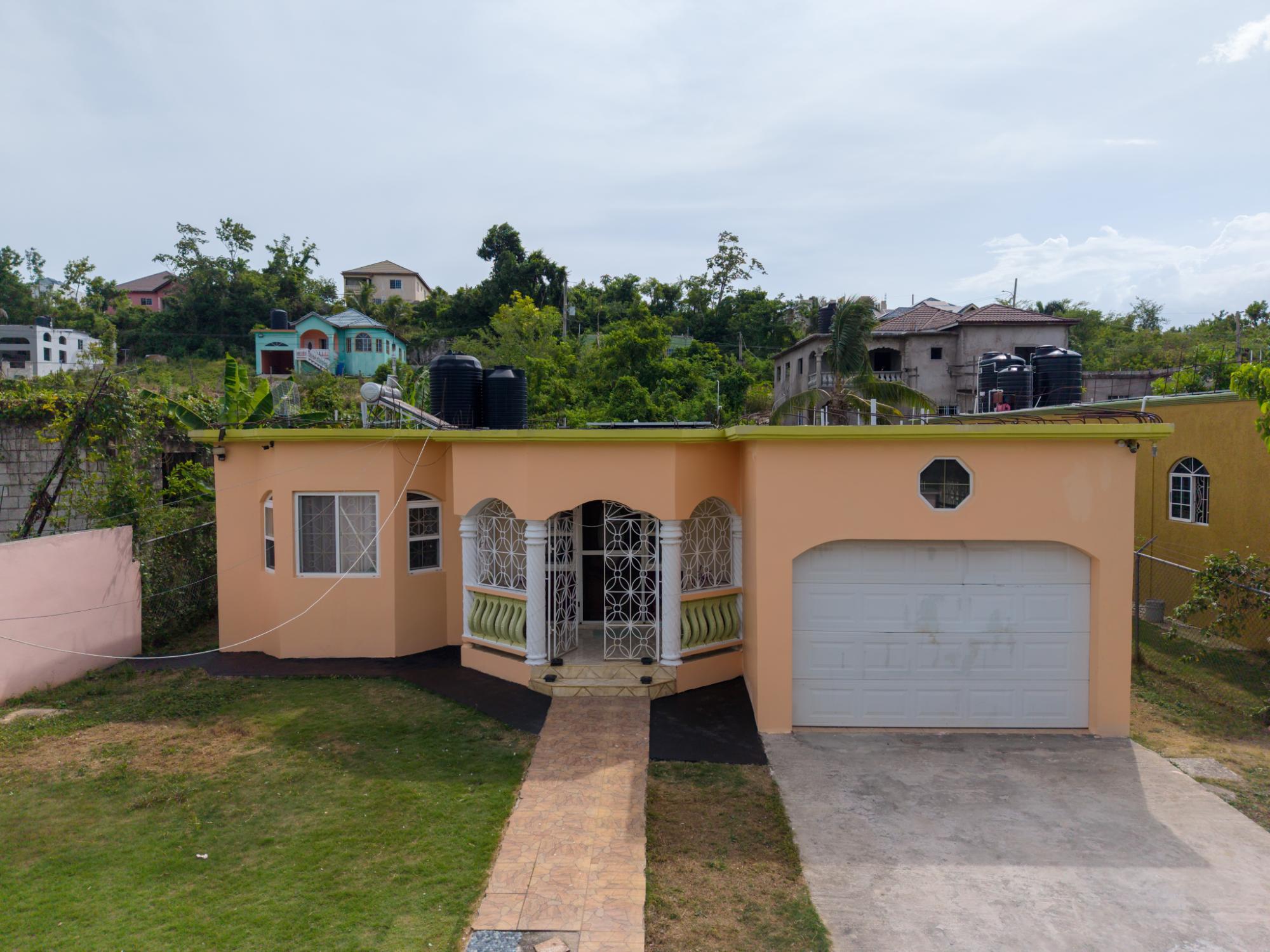House For Sale: BYBROOK, Santa Cruz | $185,000 photo 6