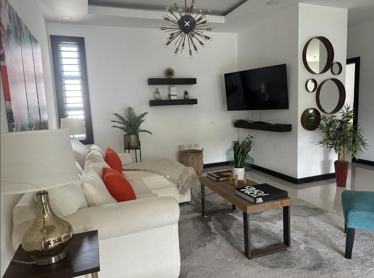 Apartment For Rent: RUSSELL HEIGHTS, Kingston 8 | $2,000 photo 3