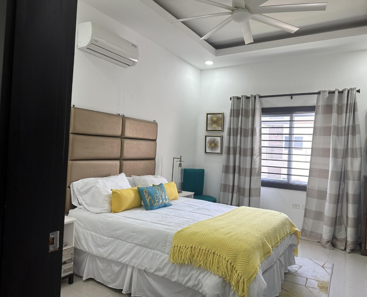 Apartment For Rent: RUSSELL HEIGHTS, Kingston 8 | $2,000 photo 9