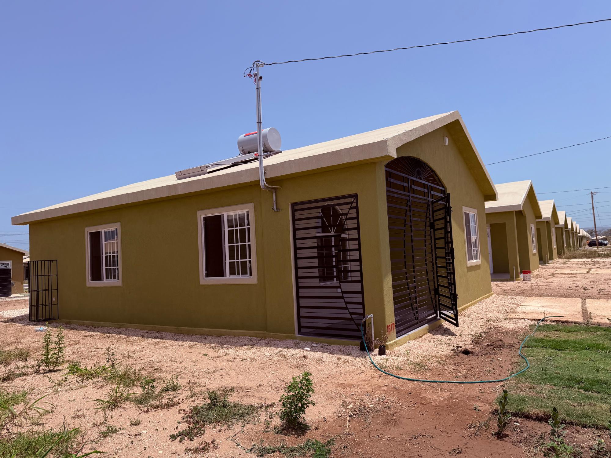 House For Rent: PHOENIX PARK VILLIAGE 2, Phoenix Park | $130,000 photo 2