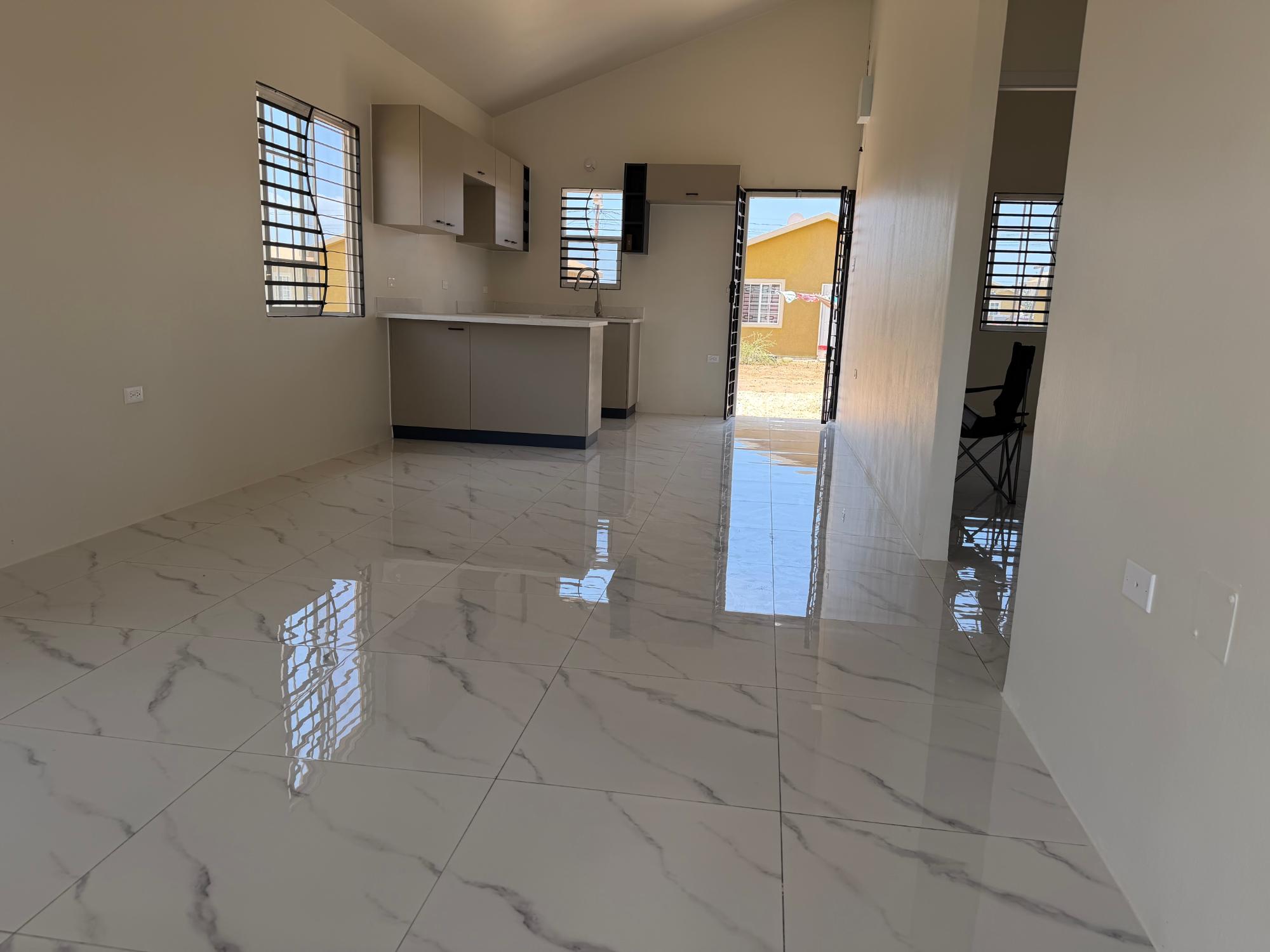 House For Rent: PHOENIX PARK VILLIAGE 2, Phoenix Park | $130,000 photo 4