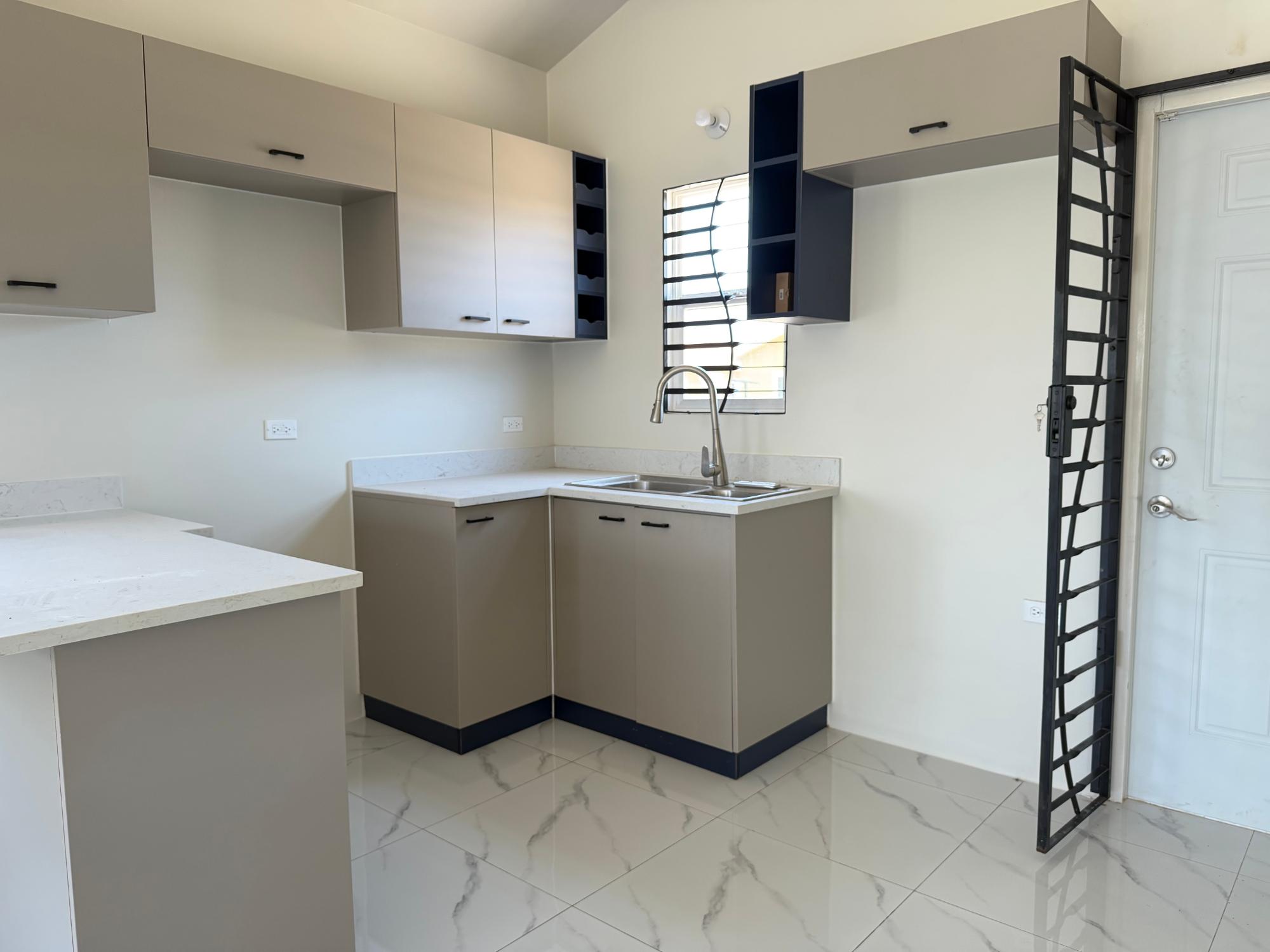 House For Rent: PHOENIX PARK VILLIAGE 2, Phoenix Park | $130,000 photo 8