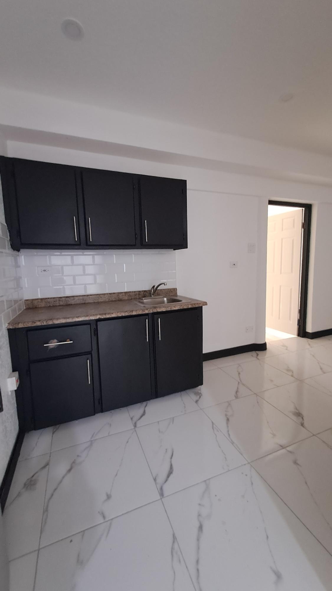 Apartment For Rent: EDINBURGH AVENUE, Kingston 10 | $90,000 photo 5