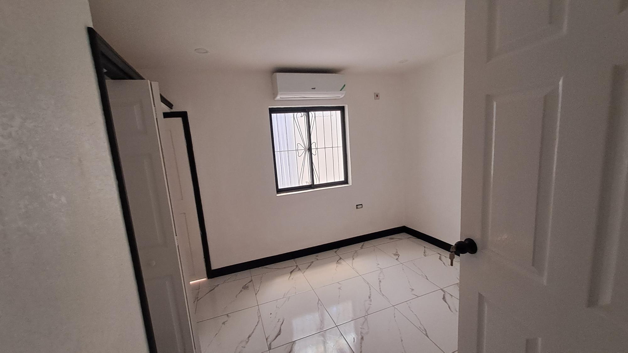 Apartment For Rent: EDINBURGH AVENUE, Kingston 10 | $90,000 photo 11