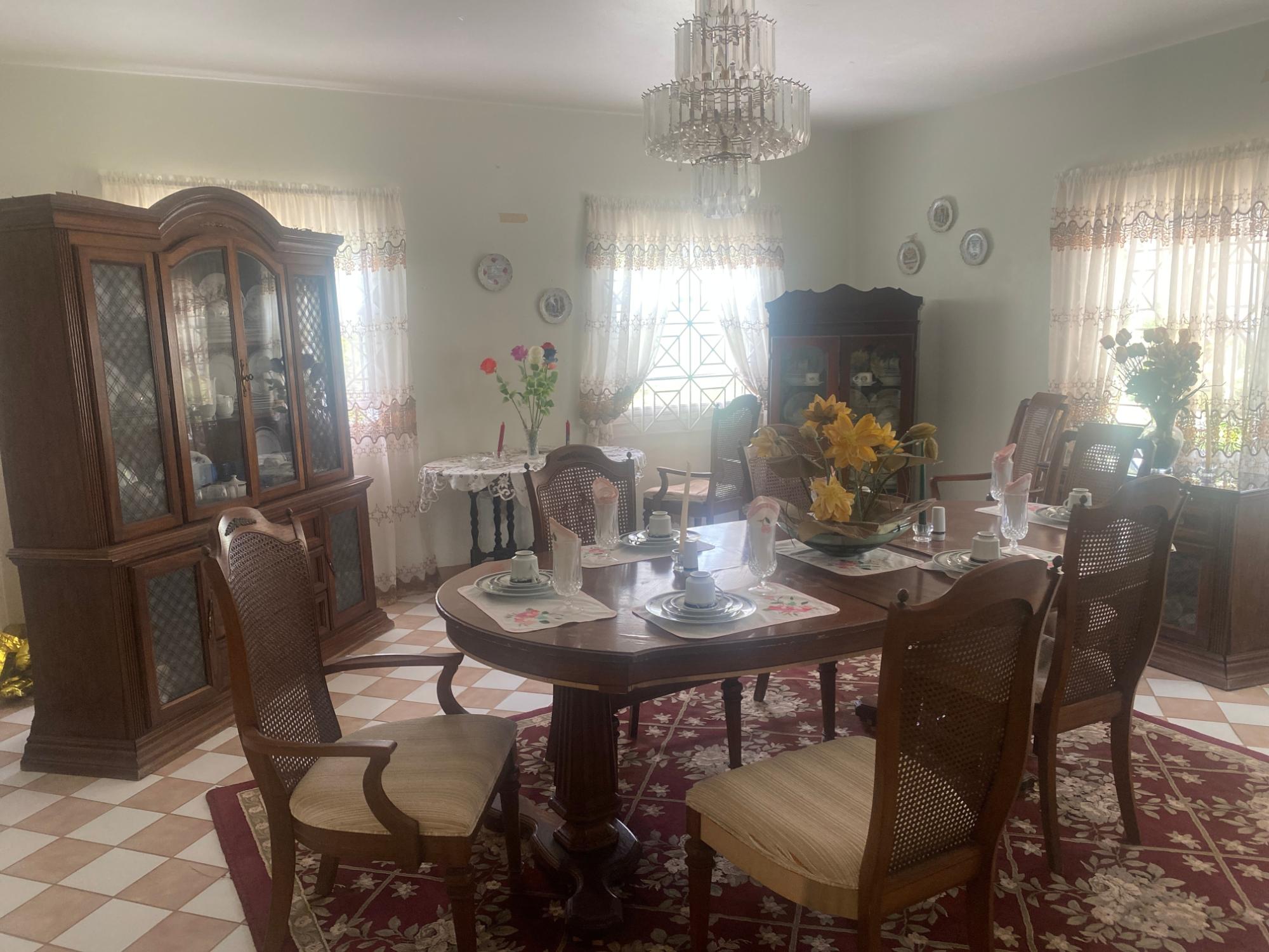 House For Sale: TORADA HEIGHTS, Ironshore | $900,000 photo 15