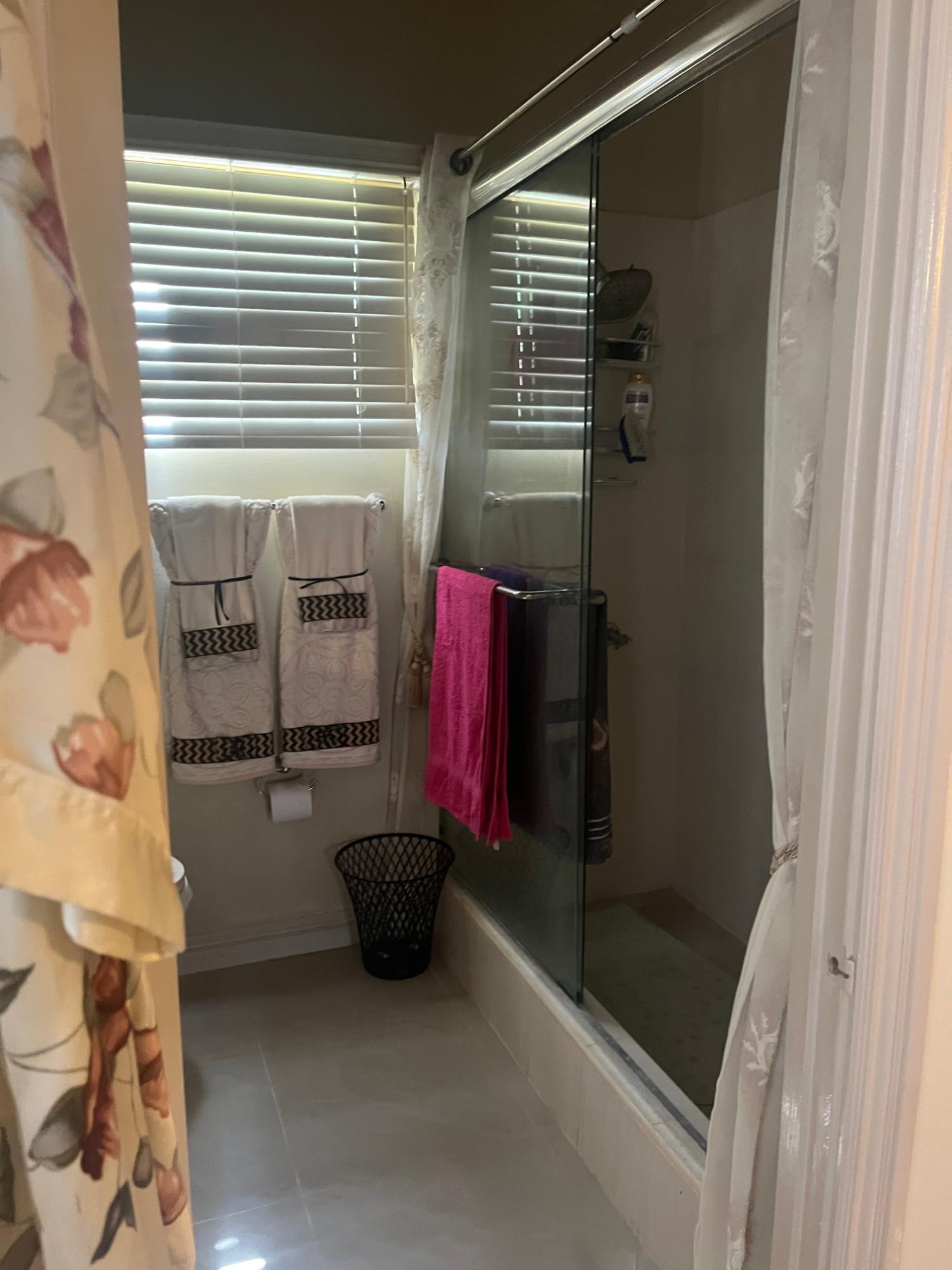 House For Sale: DRAXHALL COUNTRY CLUB, Drax Hall Estate | $525,000 photo 22