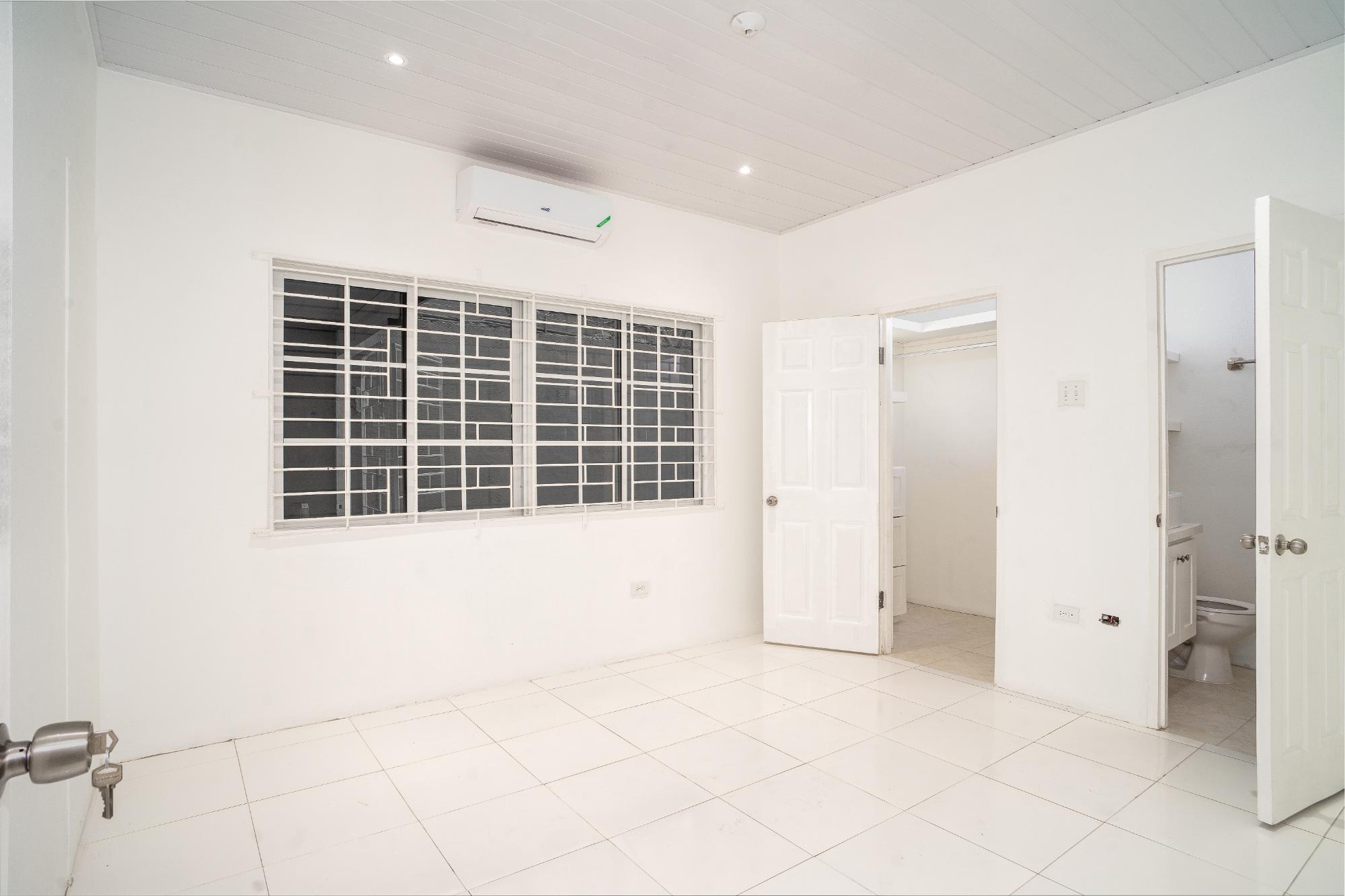 House For Rent: CALCRAFT AVENUE KINGSTON, Kingston 8 | $195,000 photo 12