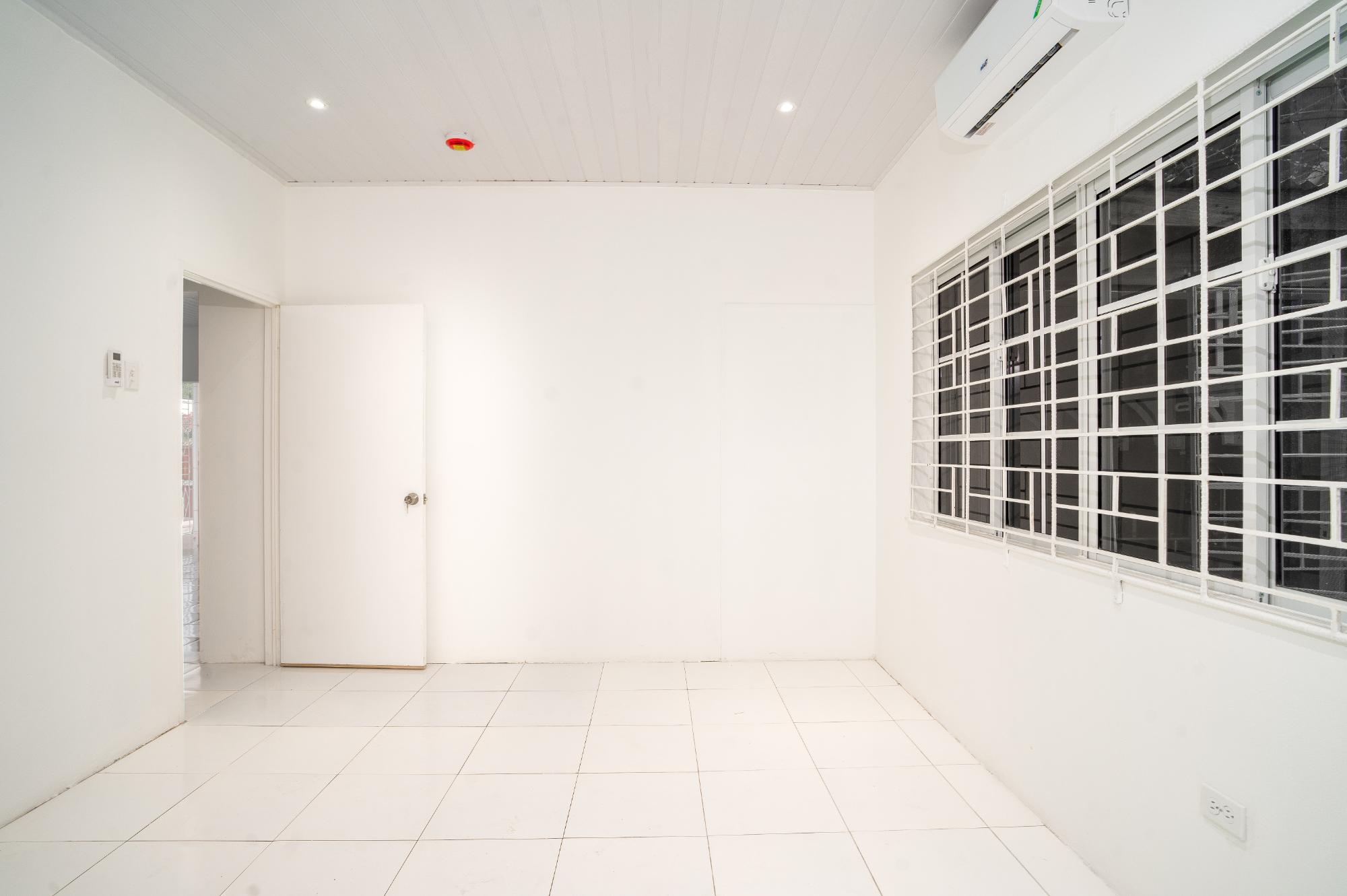 House For Rent: CALCRAFT AVENUE KINGSTON, Kingston 8 | $195,000 photo 13