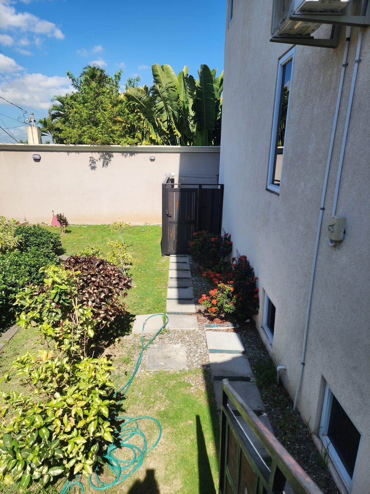 Townhouse For Sale: DILLSBURY AVENUE, Kingston 6 | $160,000,000 photo 4