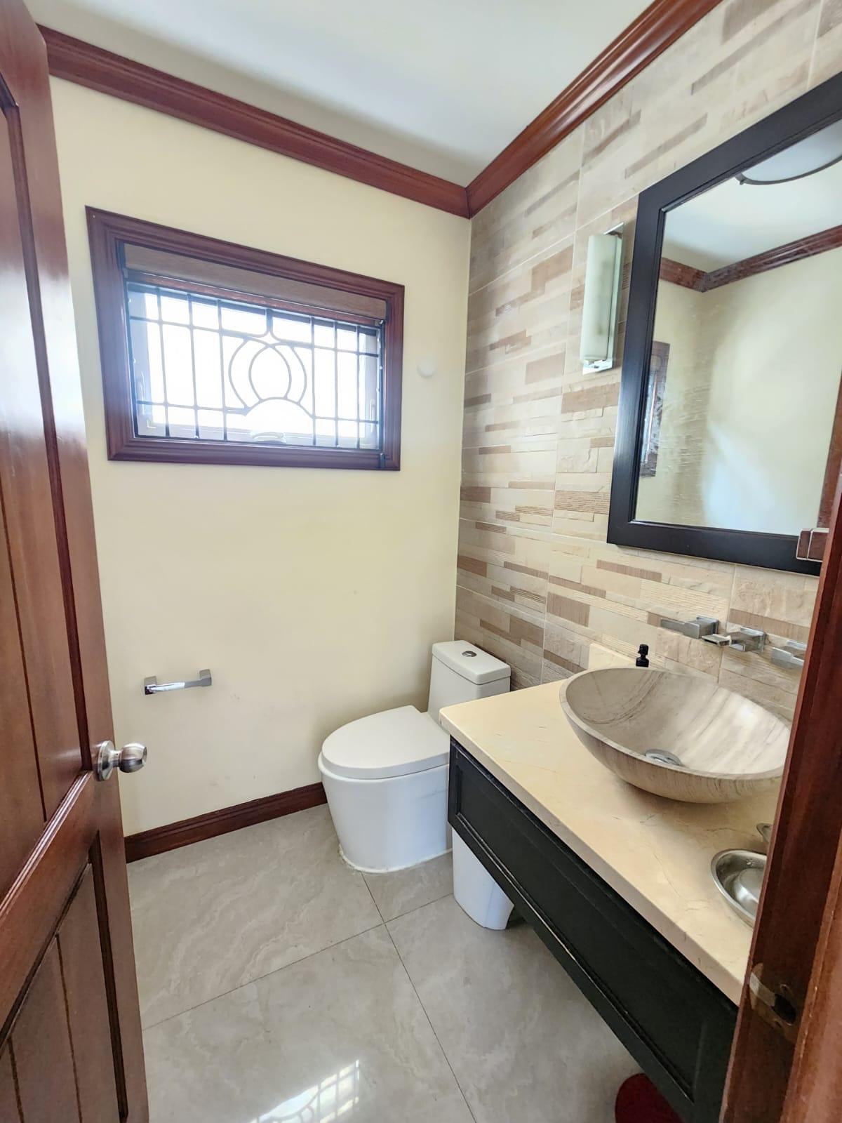 Townhouse For Sale: DILLSBURY AVENUE, Kingston 6 | $160,000,000 photo 7