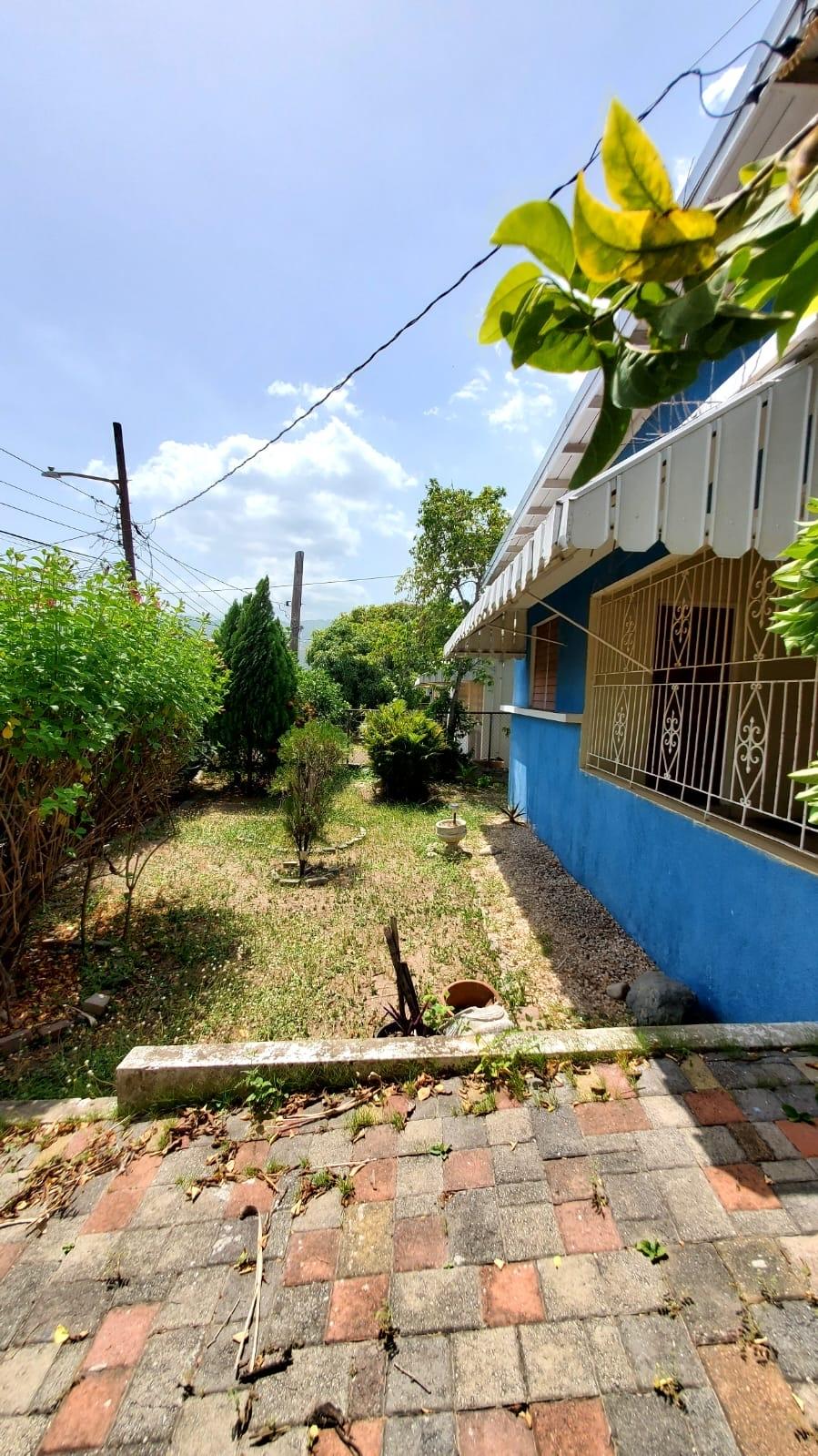 House For Sale: PENNANT DRIVE, Kingston 19 | $31,500,000 photo 3