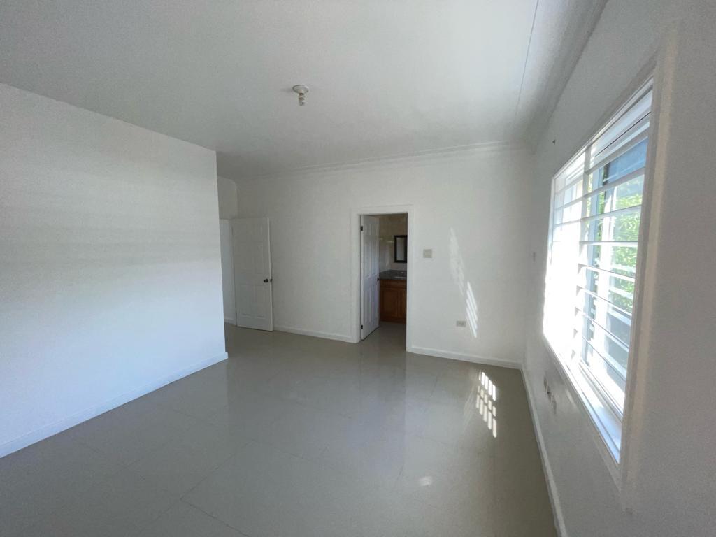 Apartment For Rent: UNIVERSITY CRESCENT, Kingston 6 | $220,000 photo 20