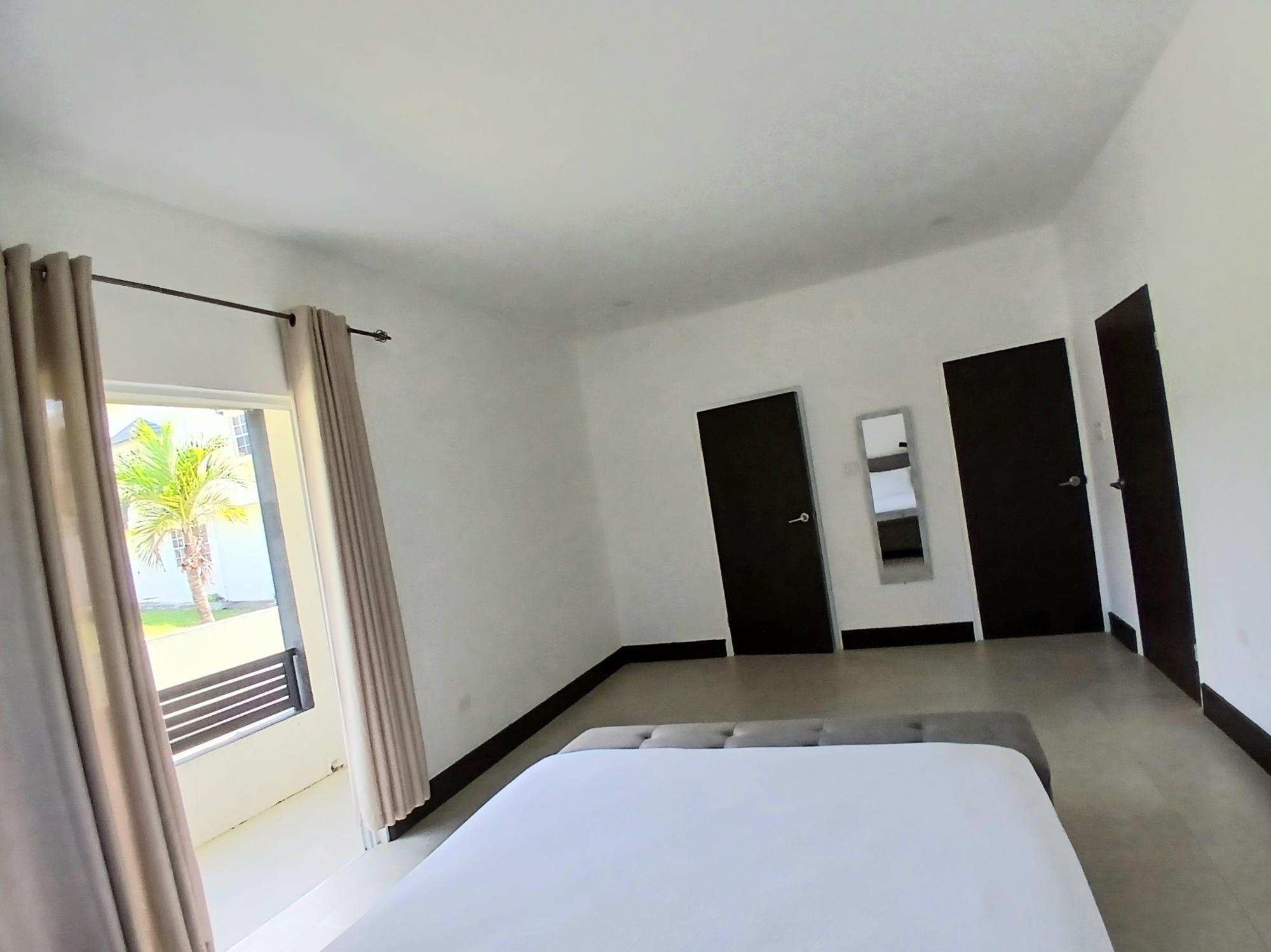 Apartment For Rent: POINCIANA AVENUE, CARDIFF, Runaway Bay | $1,400 photo 13
