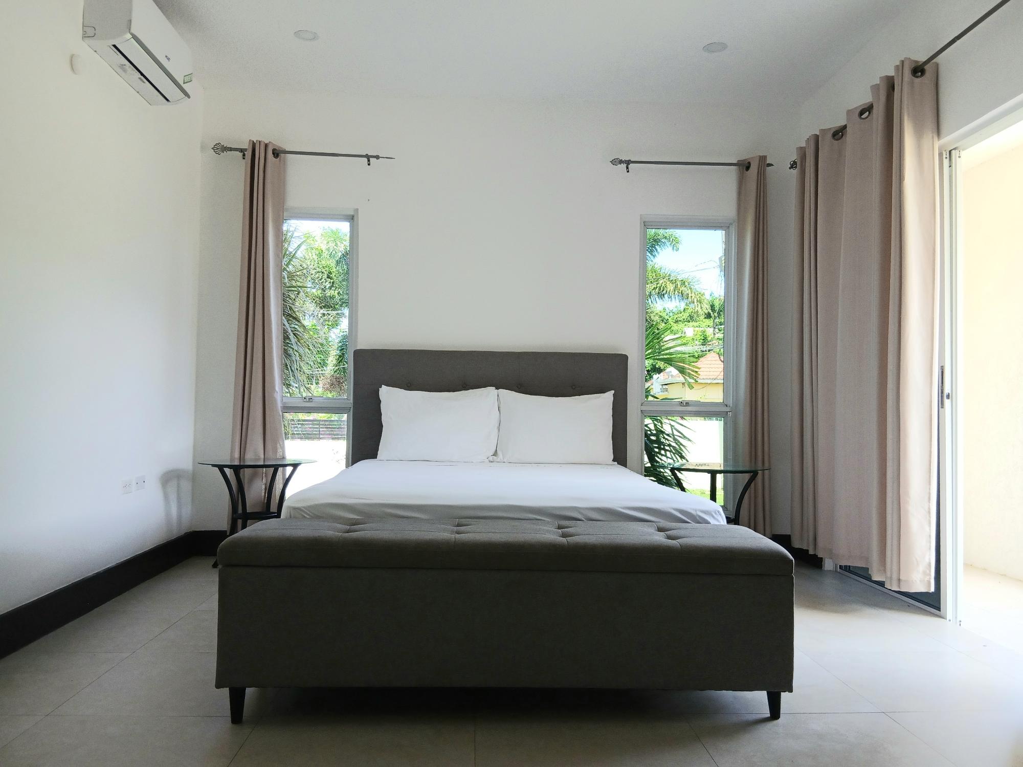 Apartment For Rent: POINCIANA AVENUE, CARDIFF, Runaway Bay | $1,400 photo 15
