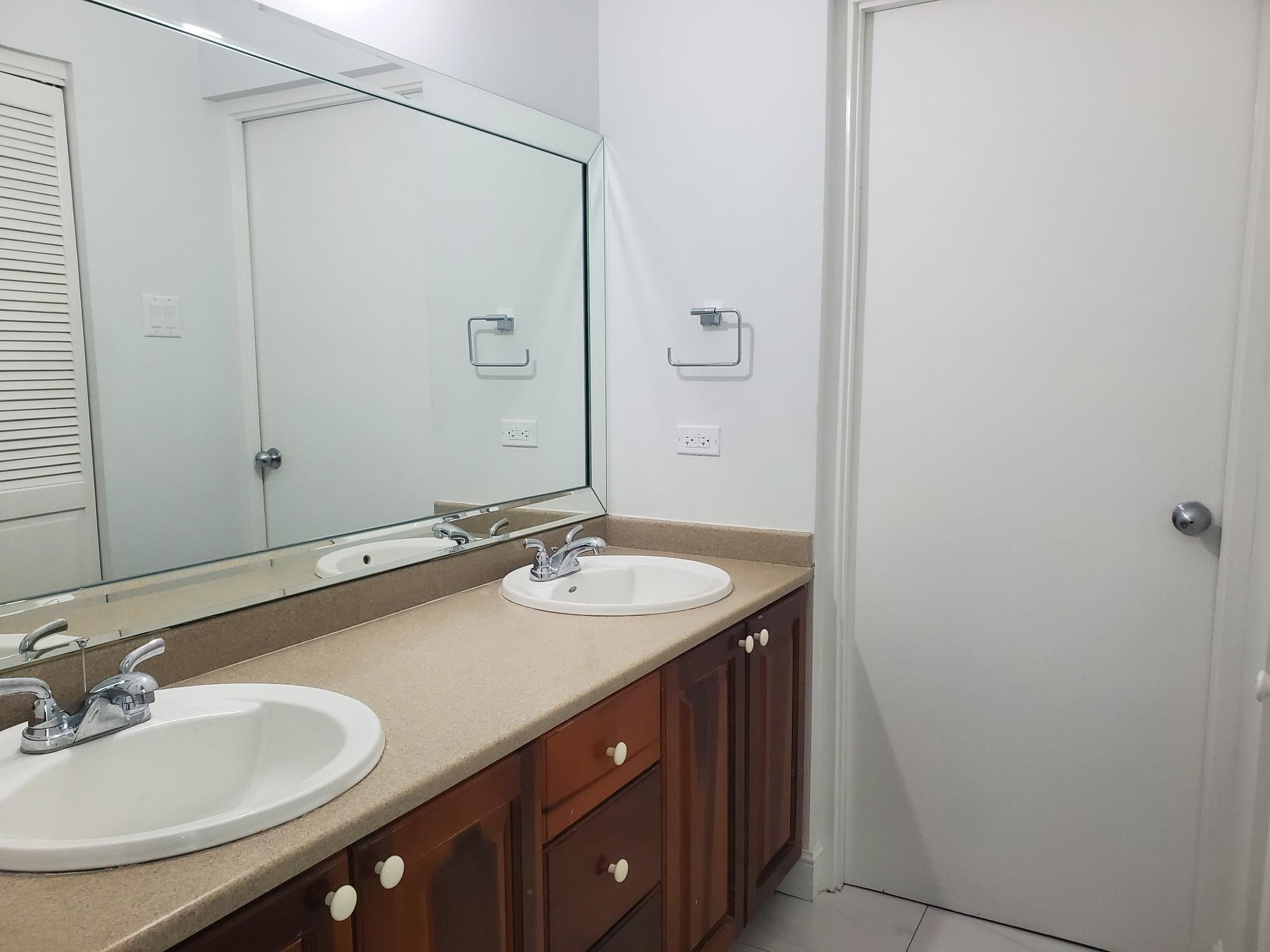 Apartment For Rent: STILLWELL ROAD, Kingston 8 | $210,000 photo 14