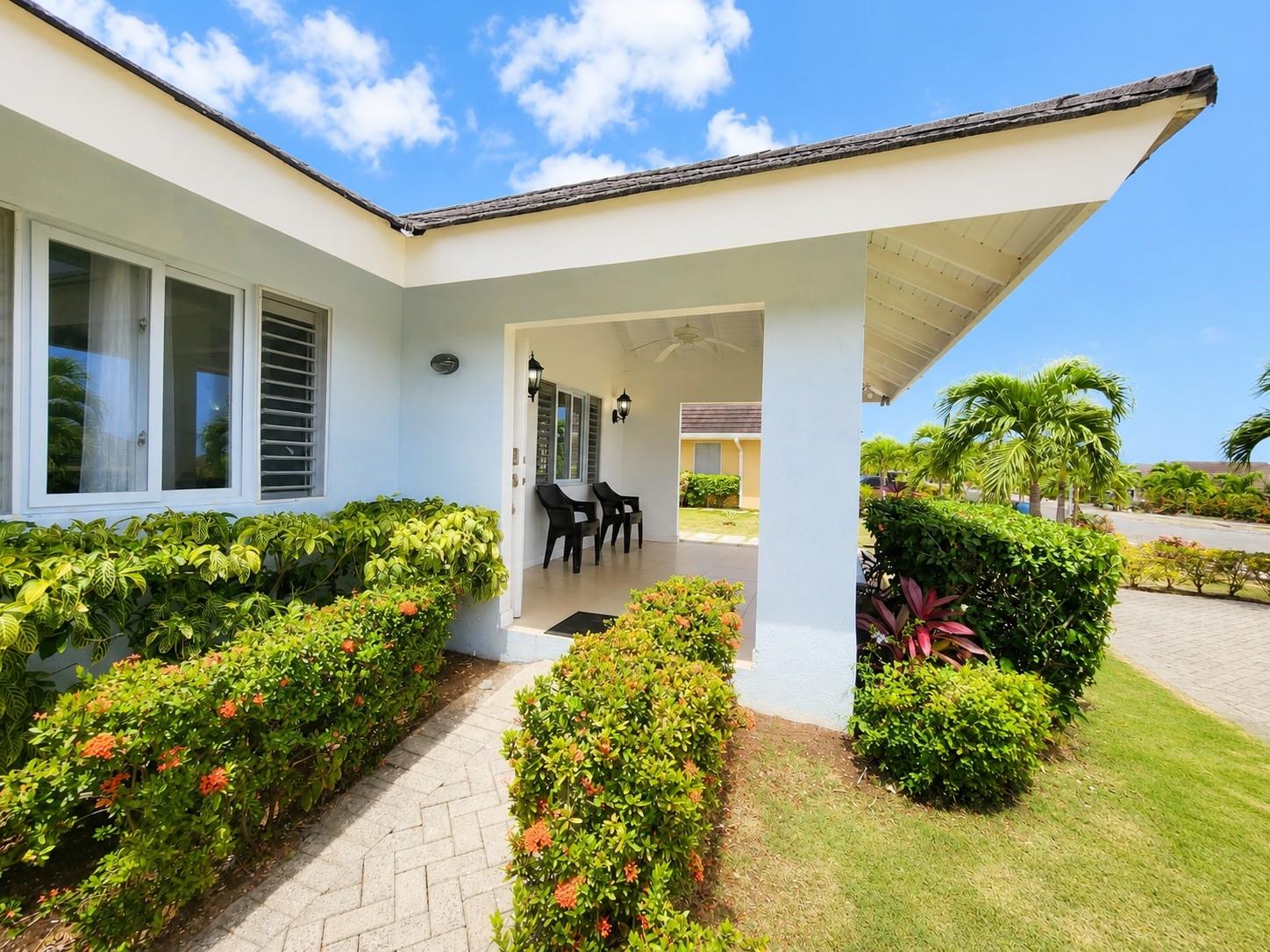 House For Sale: PAPAYA AVENUE, Richmond | $439,000 photo 3