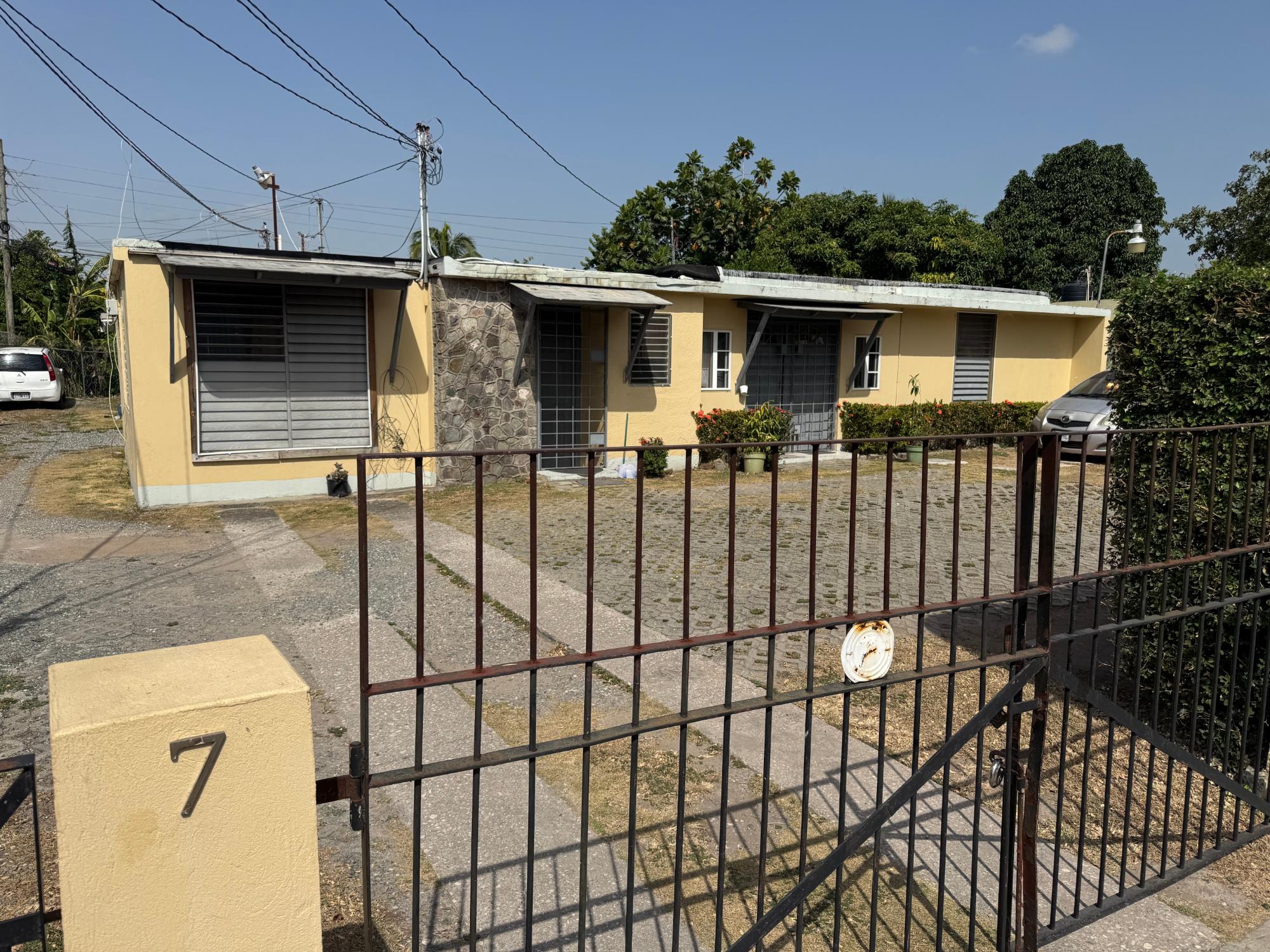 House For Sale: CARANATION WAY, MONA KI, Kingston 6 | $70,000,000 photo 5