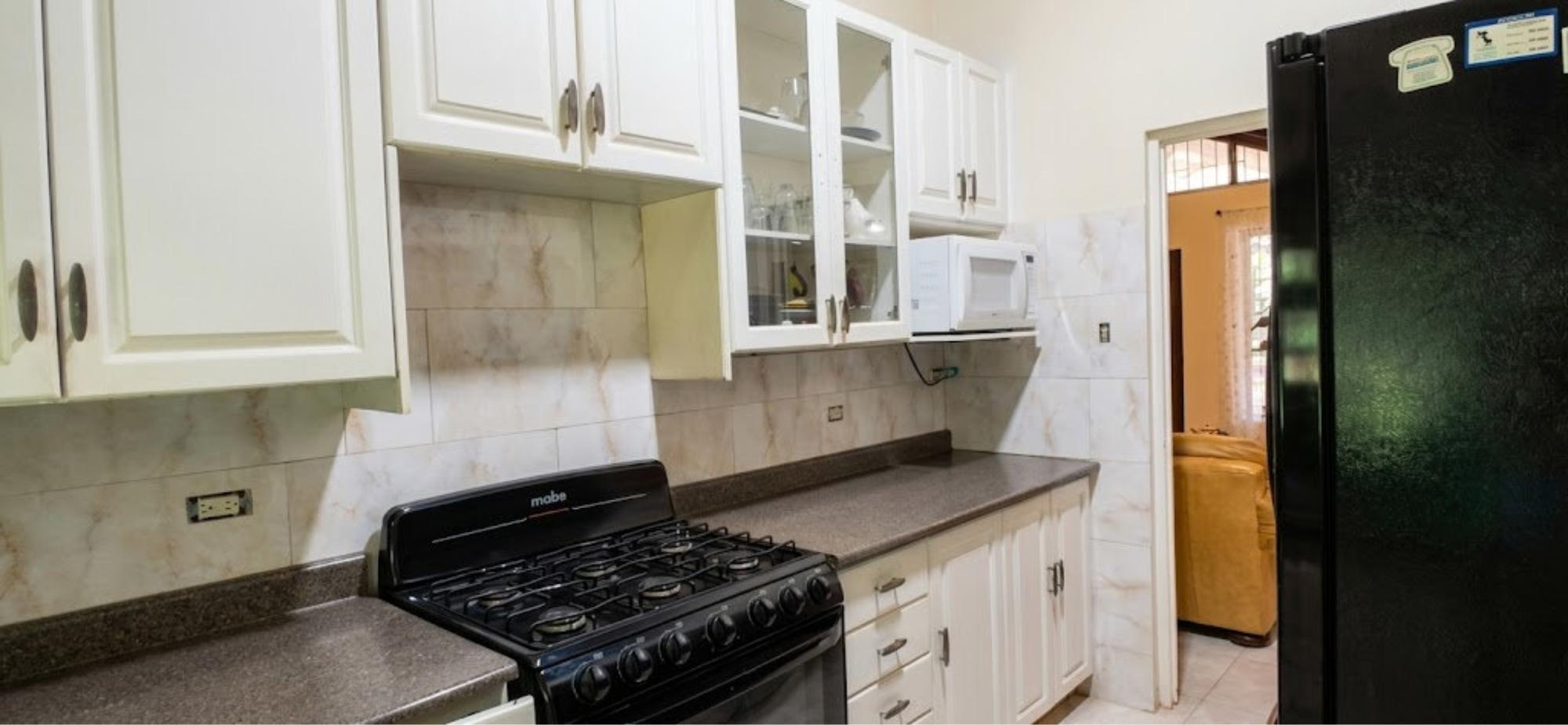 House For Sale: PIMENTO DRIVE, Tower Isle | $325,000 photo 10