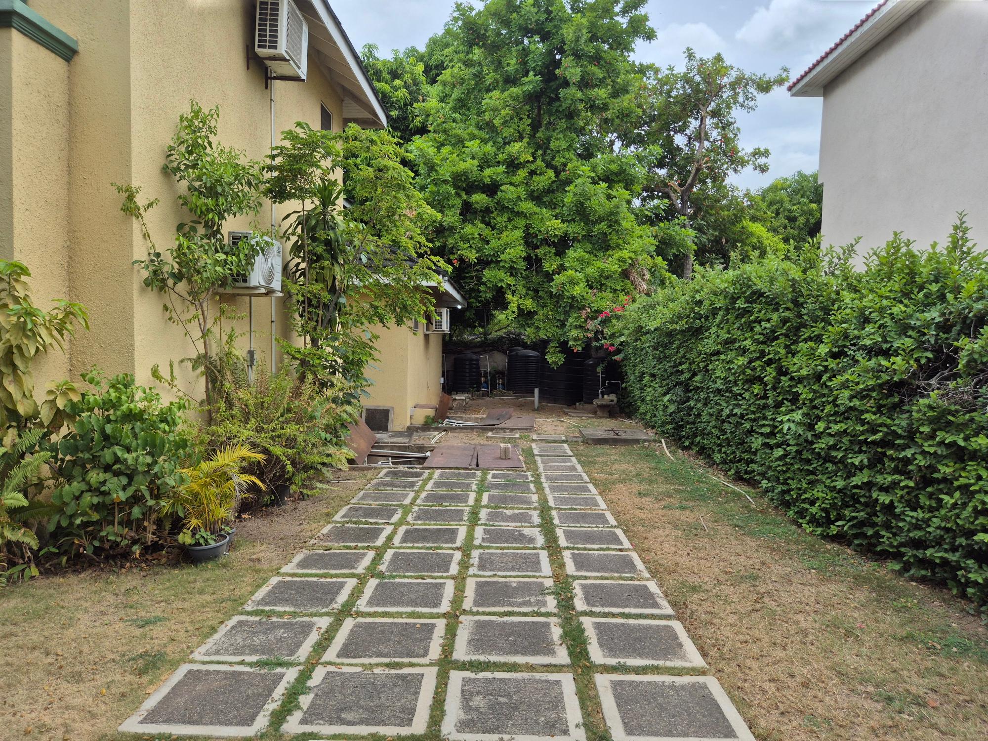 Apartment For Sale: UPPER WATERLOO ROAD, KGN, Kingston 10 | $25,000,000 photo 15
