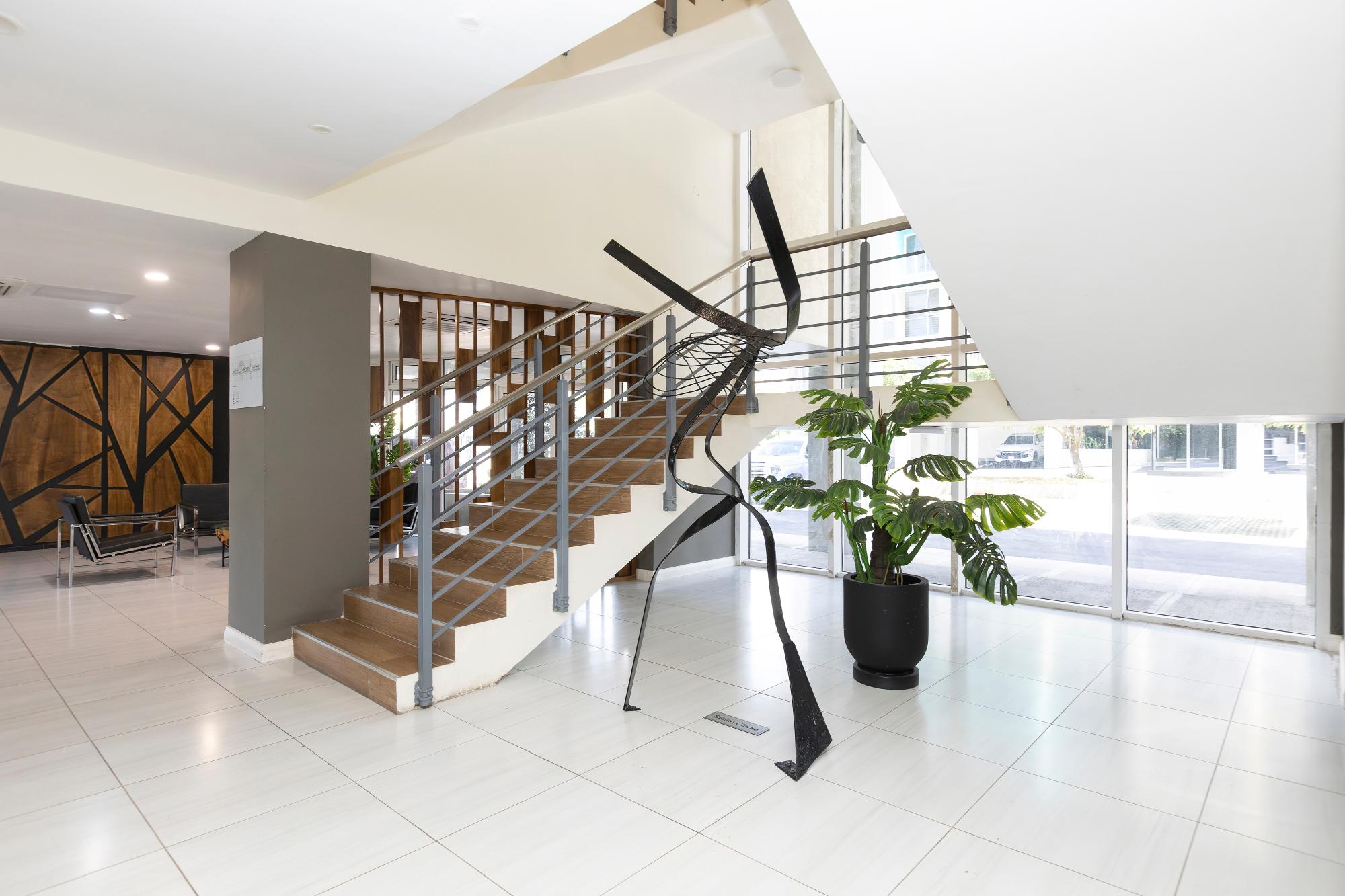Apartment For Rent: MUSGRAVE AVENUE, Kingston 5 | $1,850 photo 4