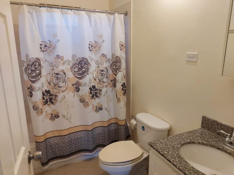 House For Rent: DRAXHALL COUNTRY CLUB, Drax Hall Estate | $1,200 photo 6