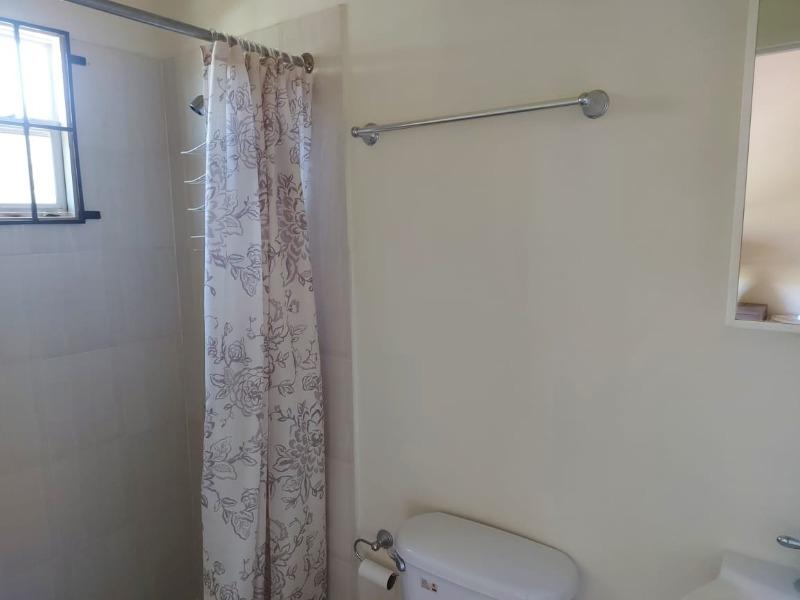 House For Rent: DRAXHALL COUNTRY CLUB, Drax Hall Estate | $1,200 photo 7