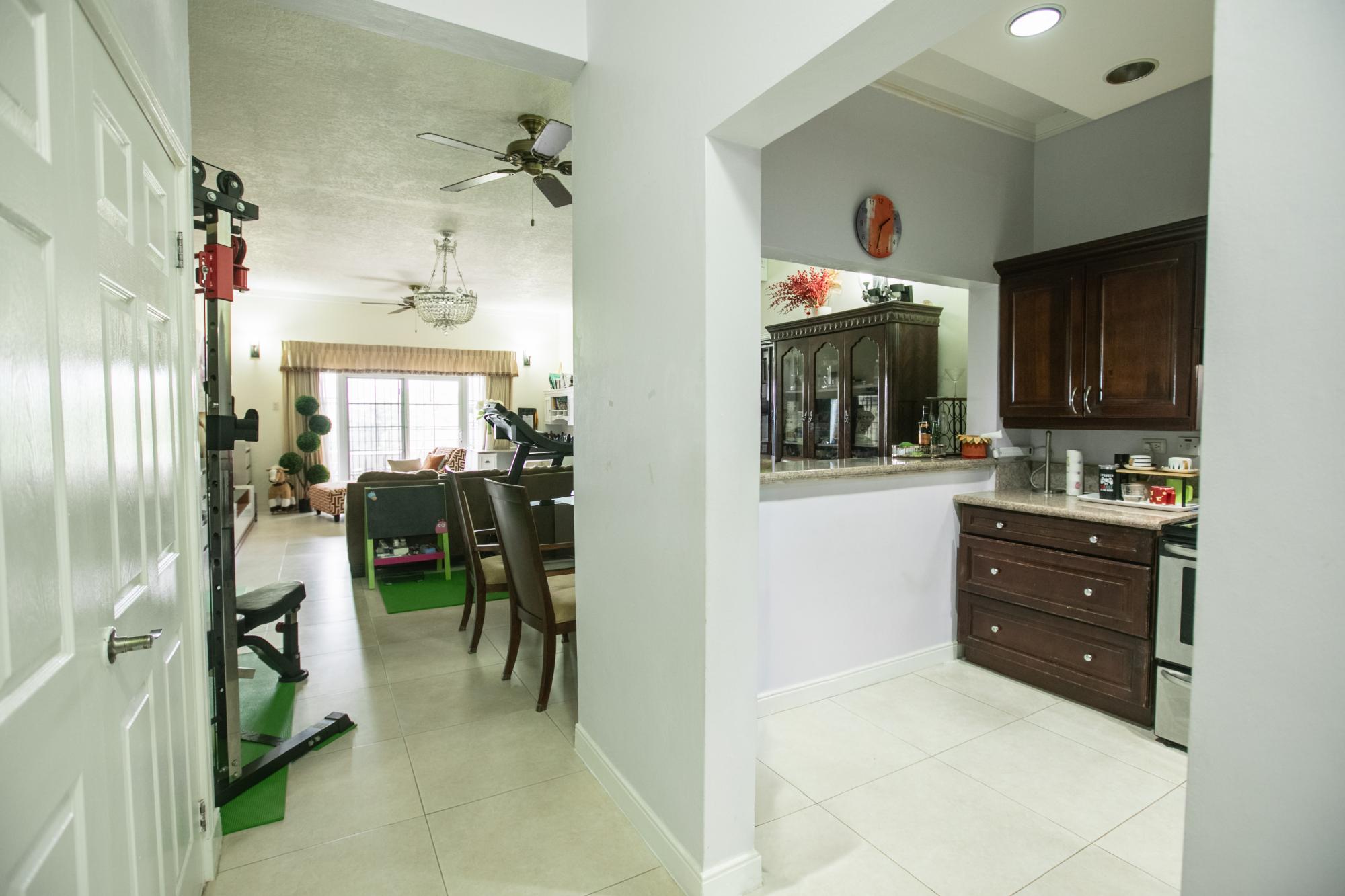Apartment For Sale: TAVISTOCK TERRACE, Kingston 6 | $388,000 photo 3