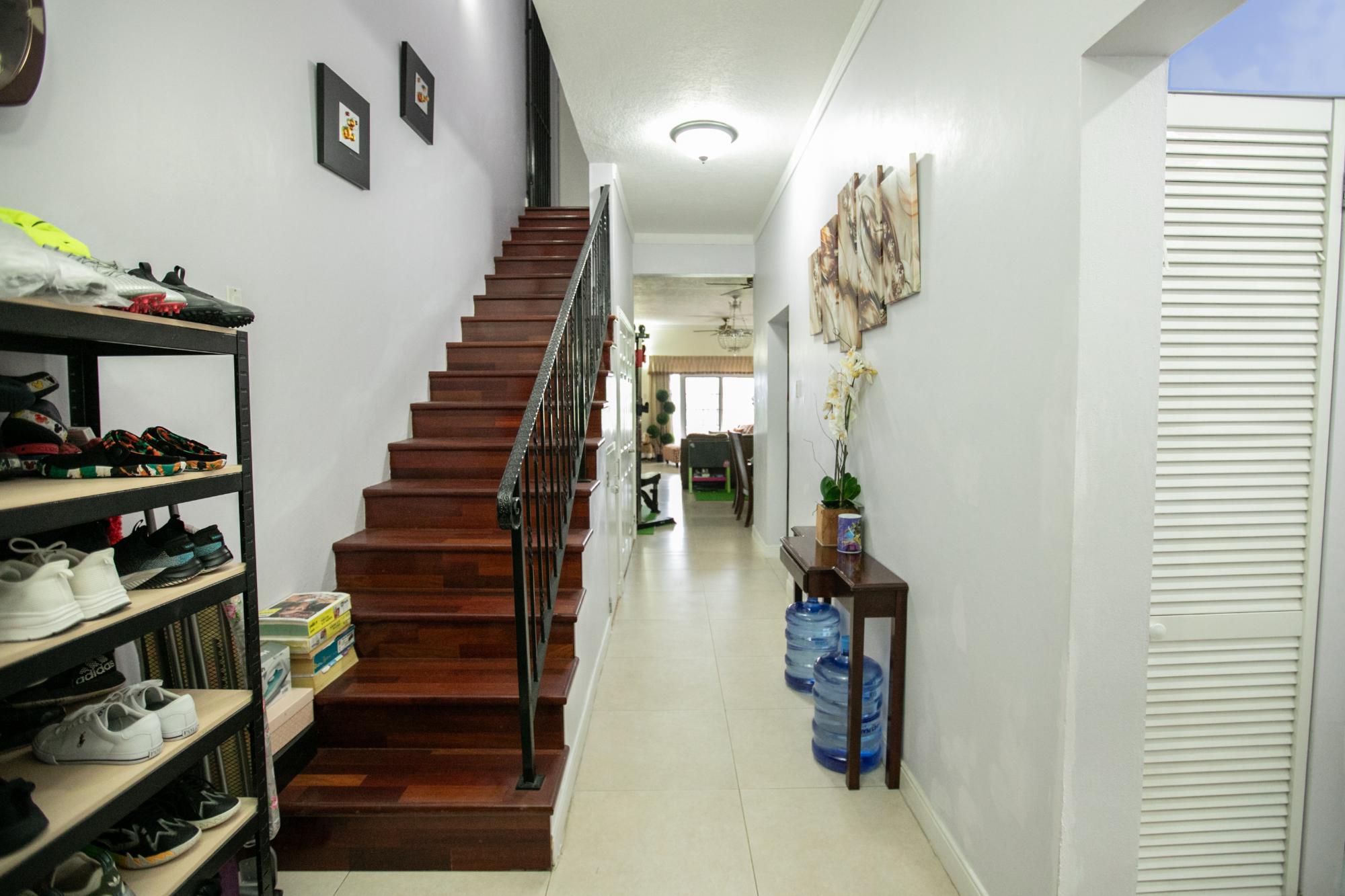Apartment For Sale: TAVISTOCK TERRACE, Kingston 6 | $388,000 photo 11