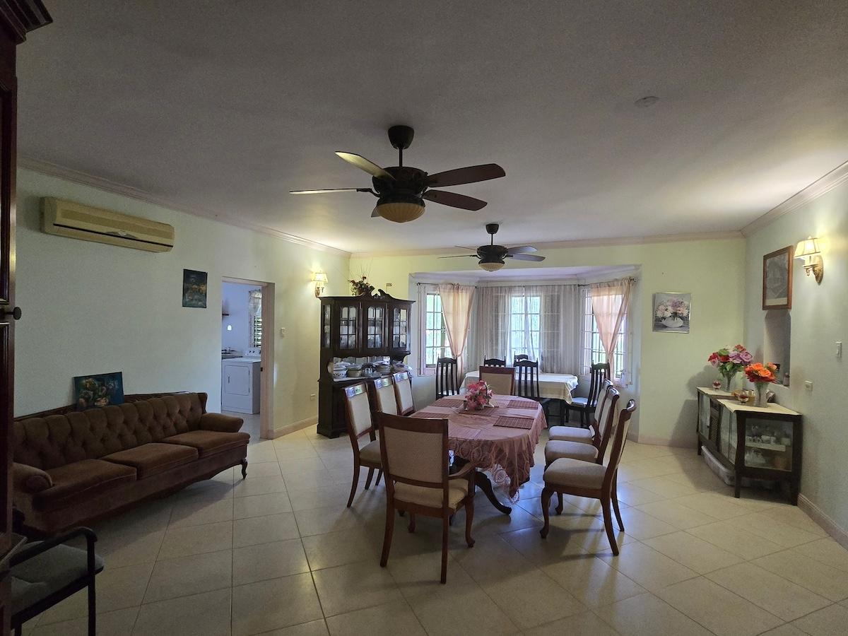 House For Sale: HATFIELD MEADOWS, ST JAME, Hartfield | $669,000 photo 14