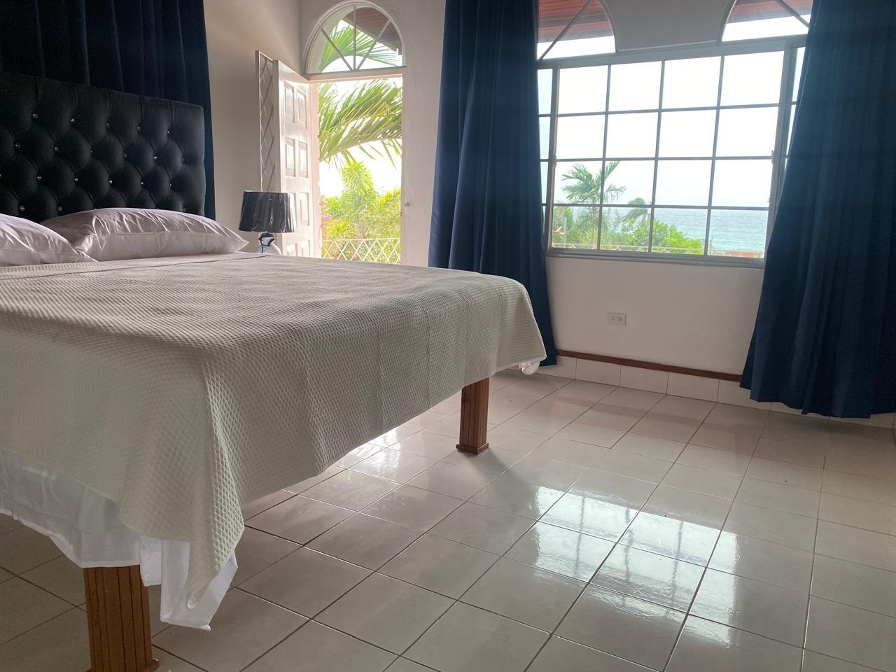 Apartment For Rent: CORAL GARDENS, ST. JAMES, Montego Bay | $1,300 photo 6