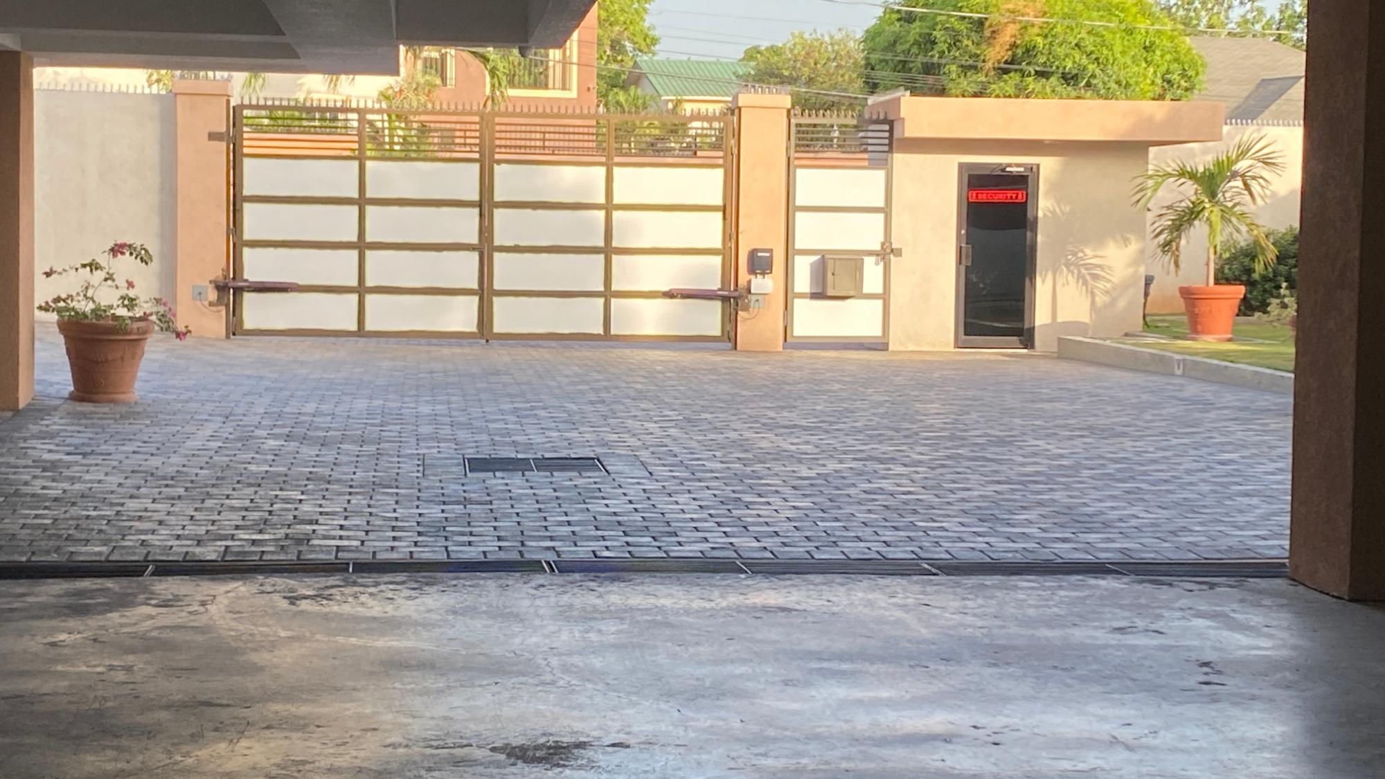 Apartment For Rent: ROCHESTER AVENUE, Kingston 8 | $2,100 photo 2