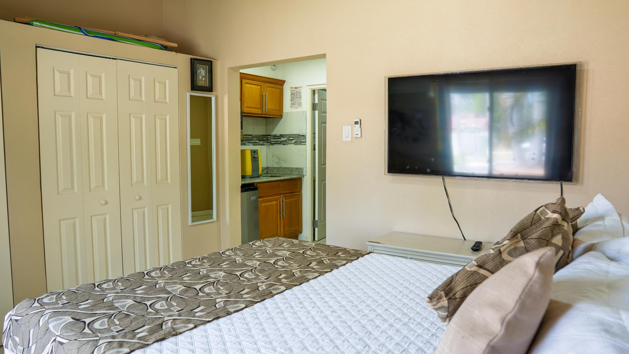 Townhouse For Rent: CHATAM AND PALMS, Montego Bay | $2,500 photo 23
