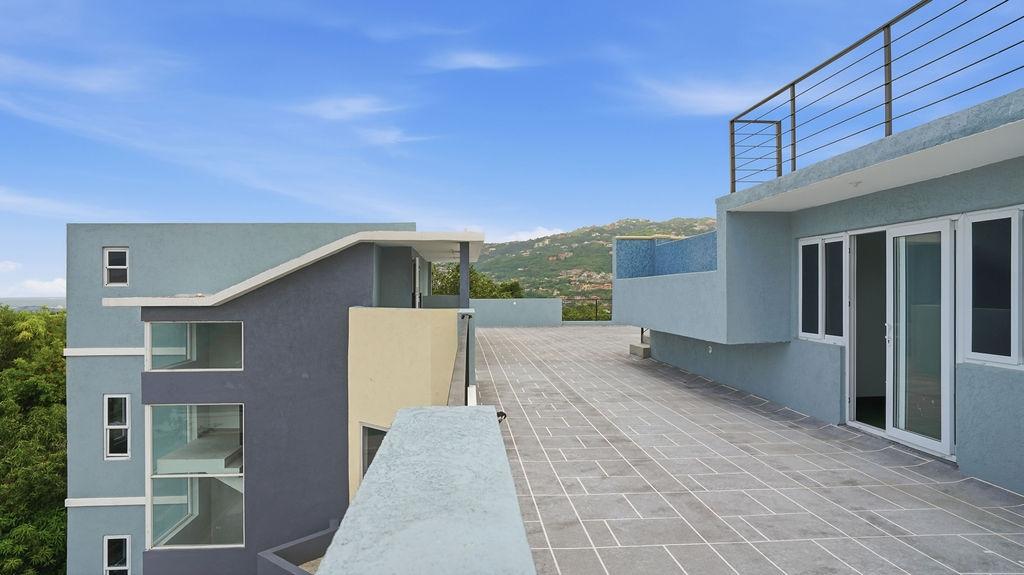 Apartment For Sale: BARRINGTON DR. ST. ANDREW, Kingston 19 | $50,000,000 photo 15