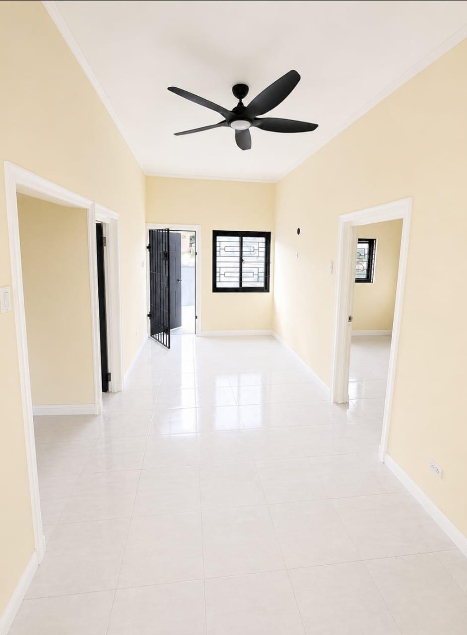 Apartment For Rent: BEALE AVENUE, KINGSTON 7, Kingston 7 | $160,000 photo 3