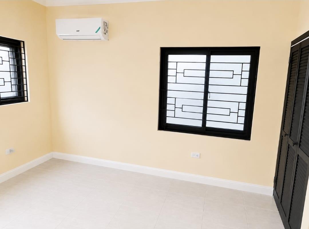 Apartment For Rent: BEALE AVENUE, KINGSTON 7, Kingston 7 | $160,000 photo 6