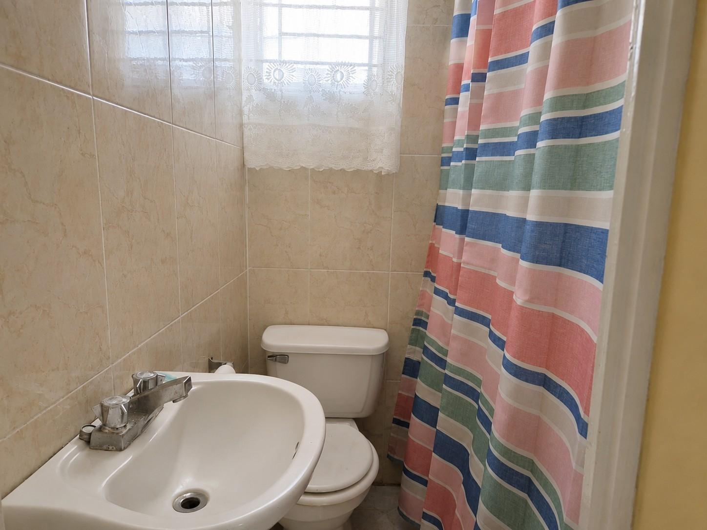 House For Sale: 5 EAST, GREATER PORTMORE, Greater Portmore | $24,000,000 photo 12