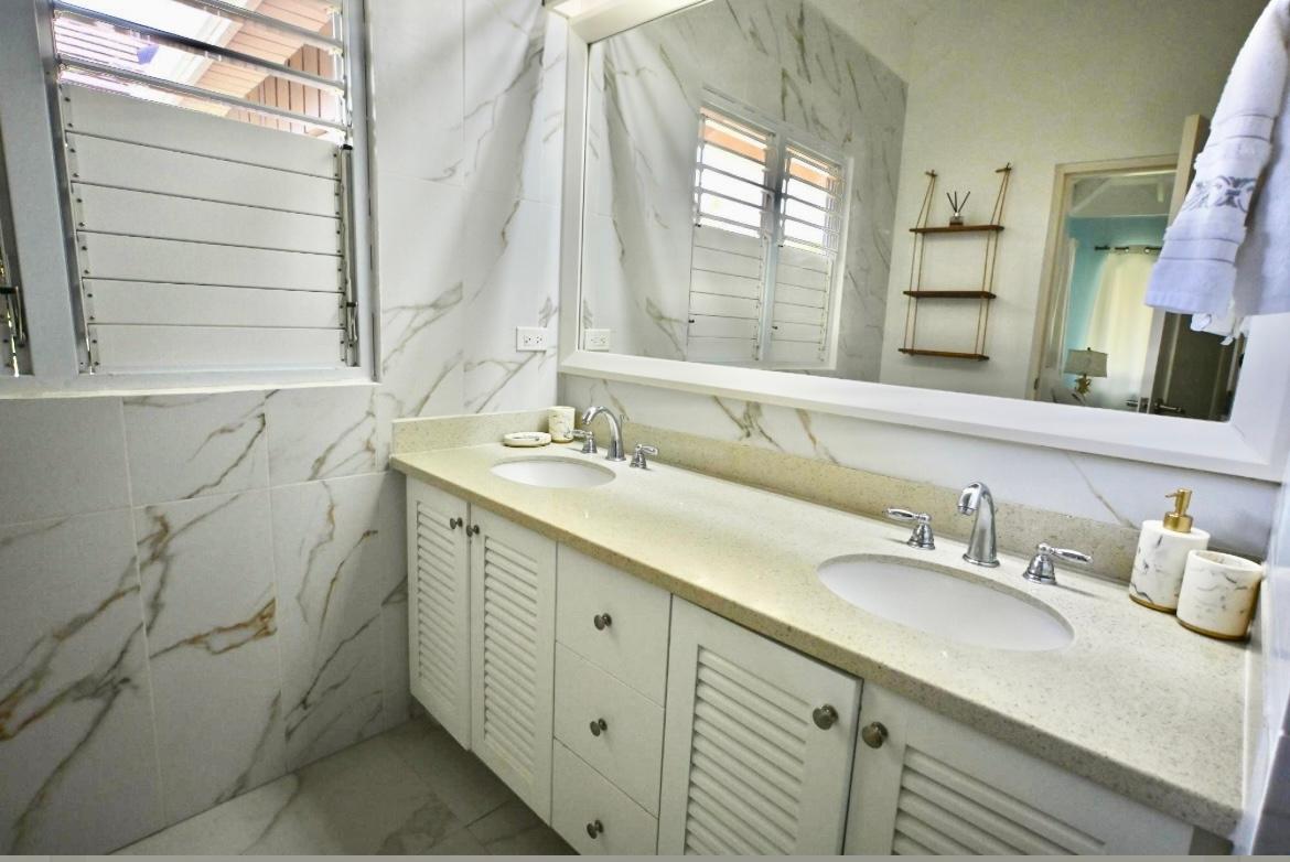 House For Rent: PAPAYA AVENUE, Richmond | $2,400 photo 8