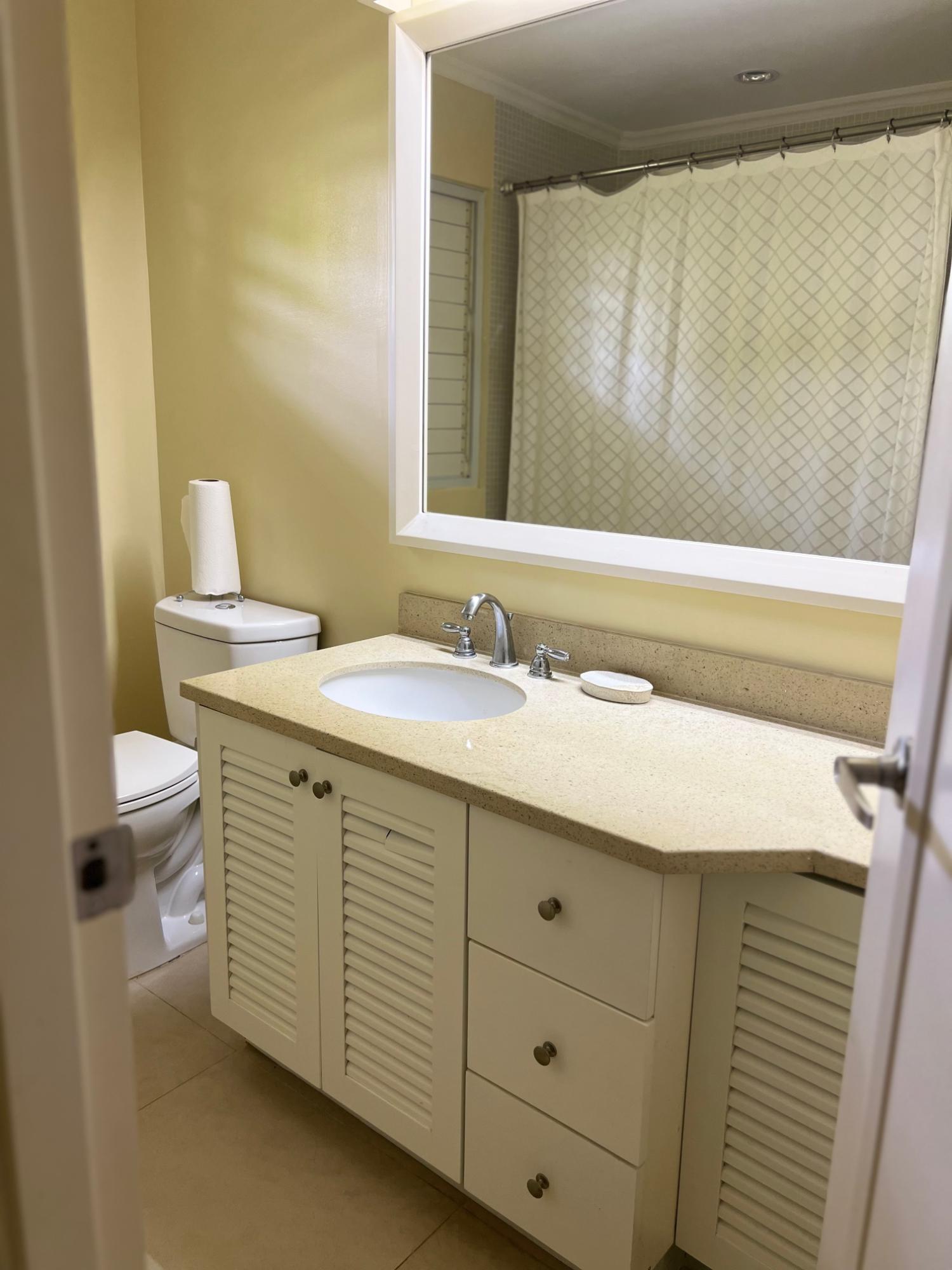 House For Rent: PAPAYA AVENUE, Richmond | $2,400 photo 12