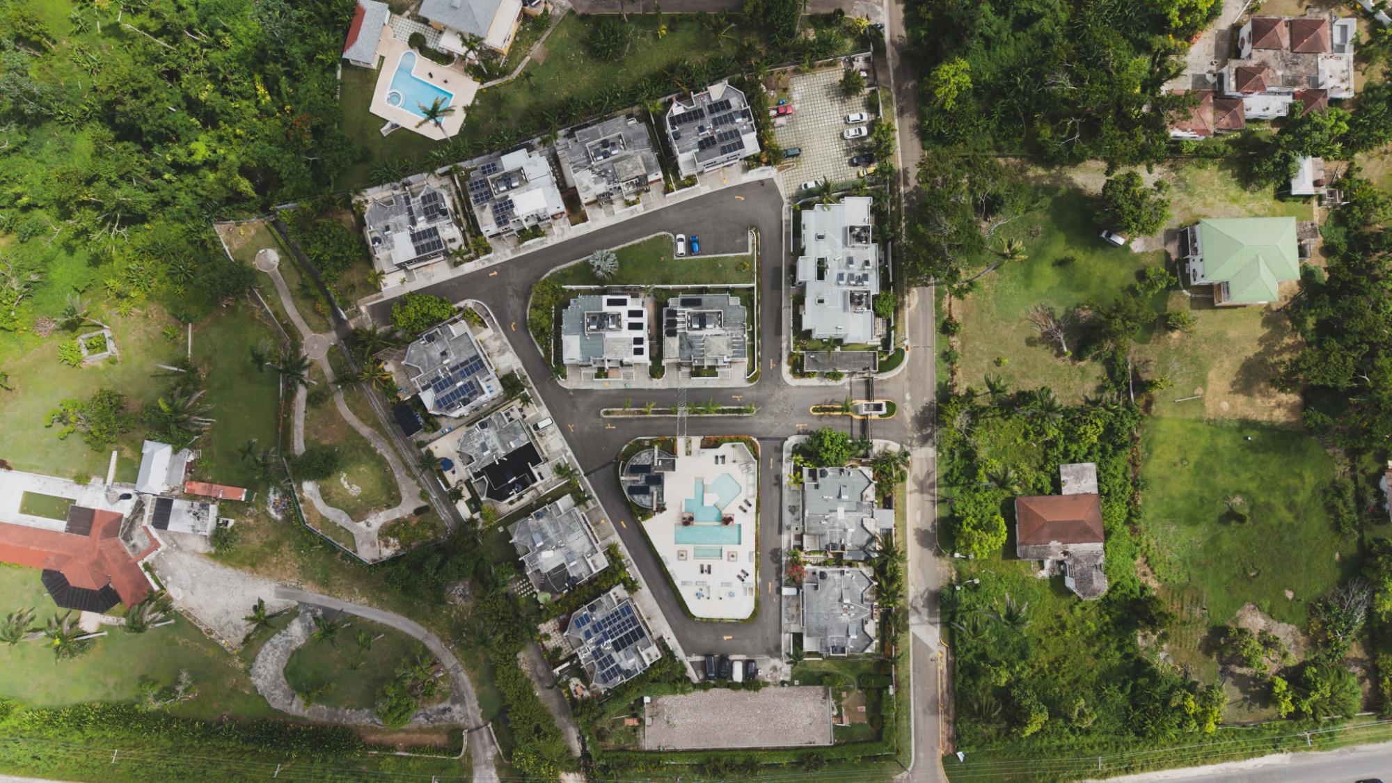 Townhouse For Rent: MIRAMAR, SPRING FARM, Montego Bay | $2,200 photo 5