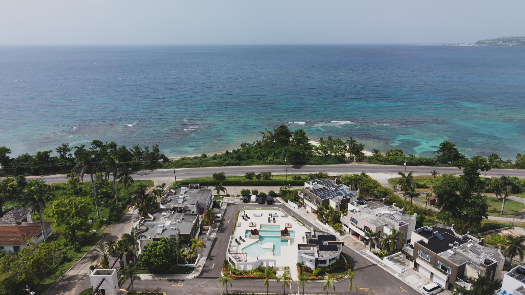 Townhouse For Rent: MIRAMAR, SPRING FARM, Montego Bay | $2,200 photo 7