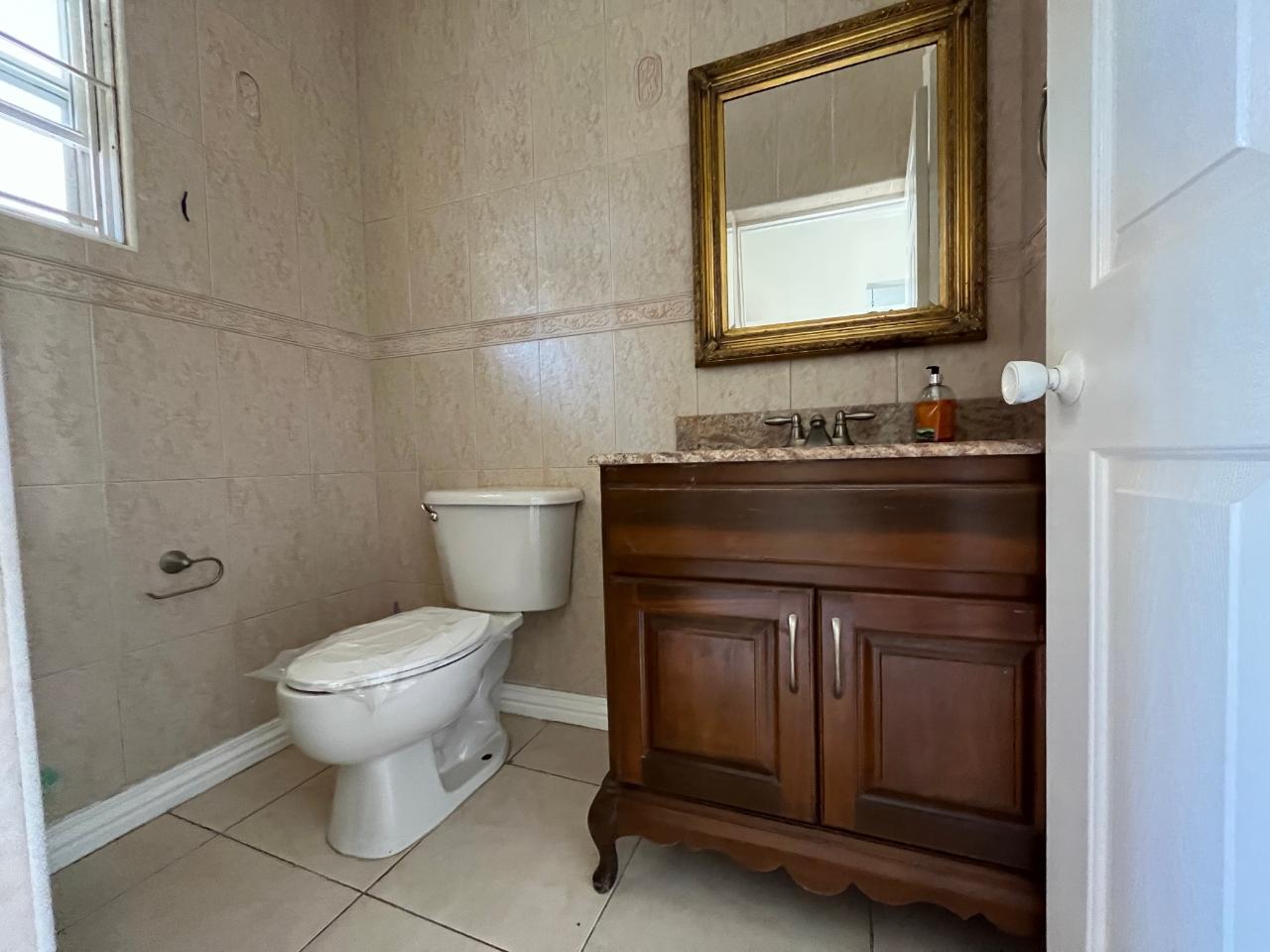 Townhouse For Rent: BARBICAN ROAD, Kingston 6 | $3,300 photo 6