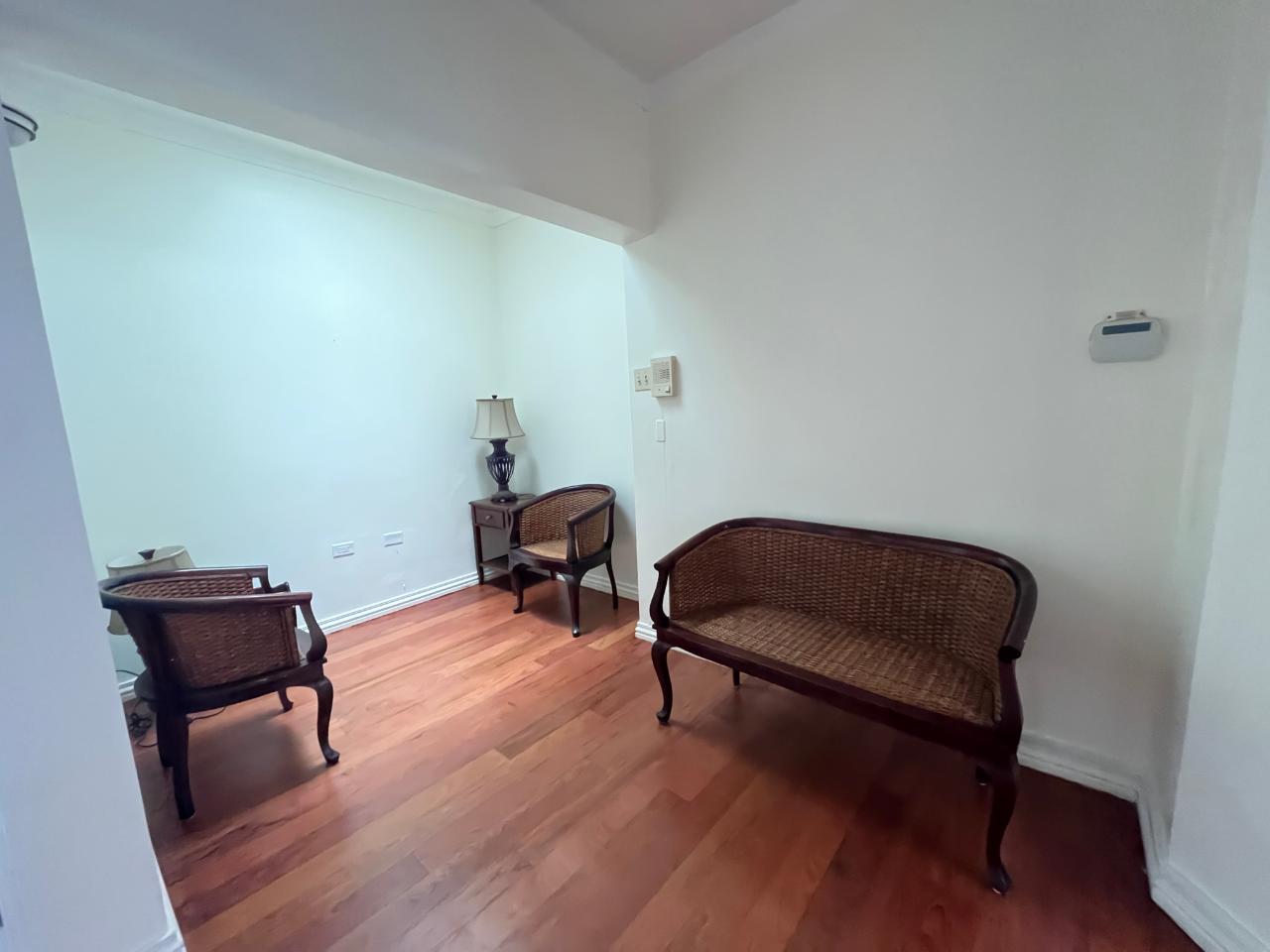 Townhouse For Rent: BARBICAN ROAD, Kingston 6 | $3,300 photo 7