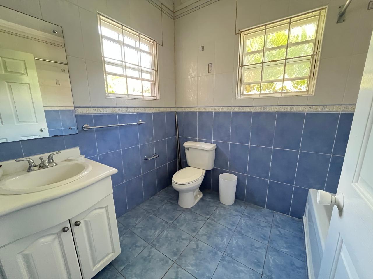 Townhouse For Rent: BARBICAN ROAD, Kingston 6 | $3,300 photo 10