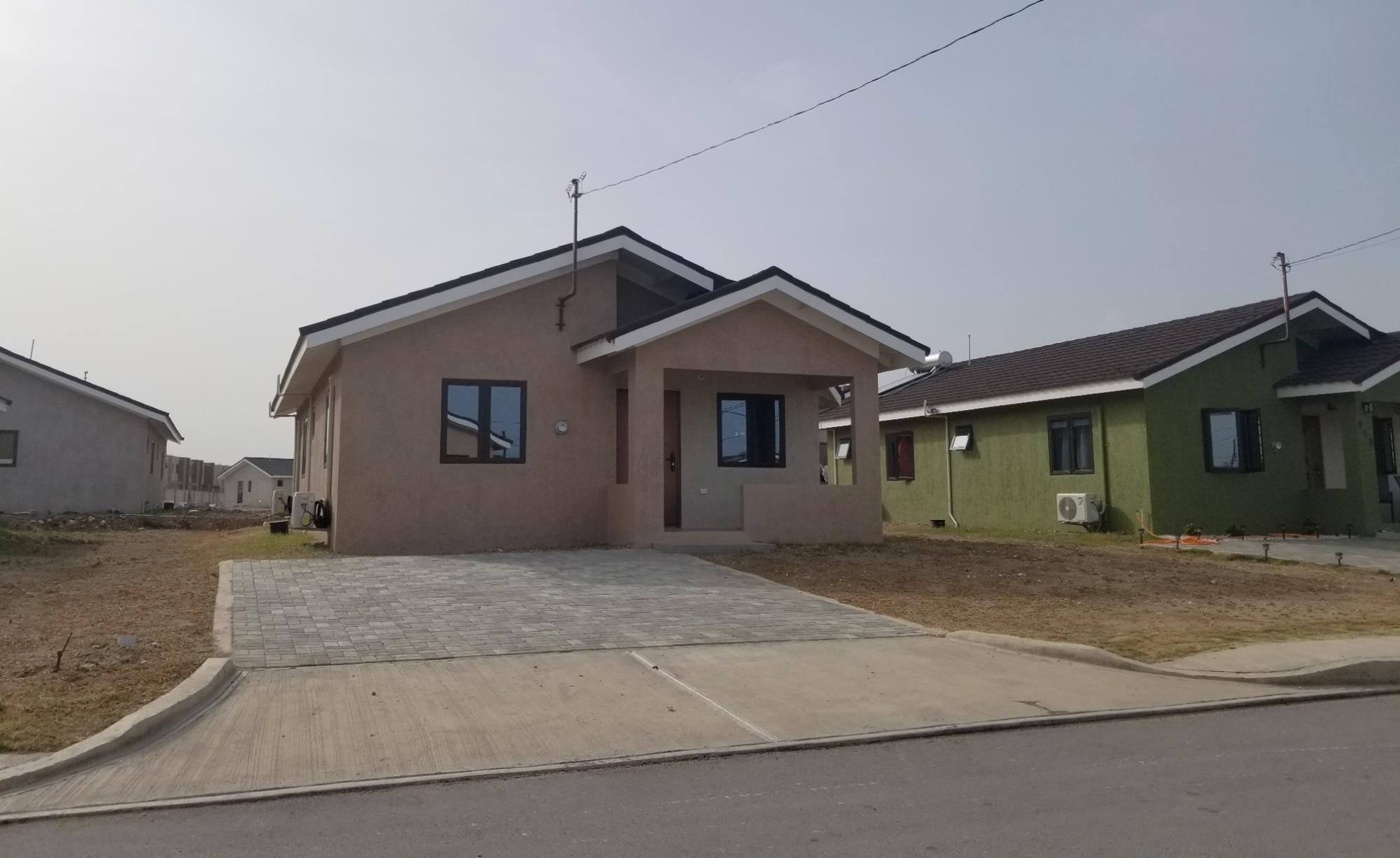 House For Rent: OAK ESTATE, Bernard Lodge | $160,000 photo 2