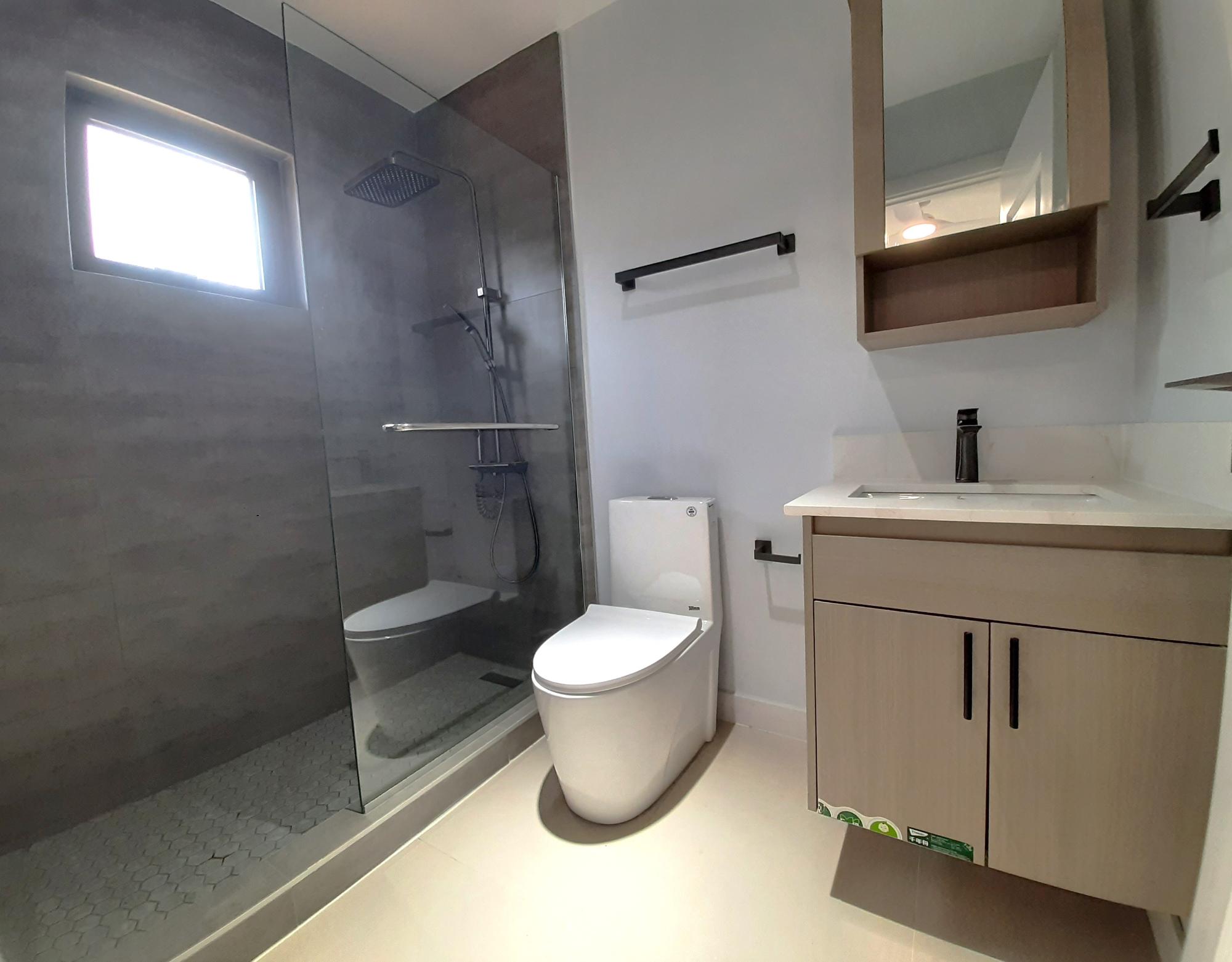 House For Rent: OAK ESTATE, Bernard Lodge | $160,000 photo 14