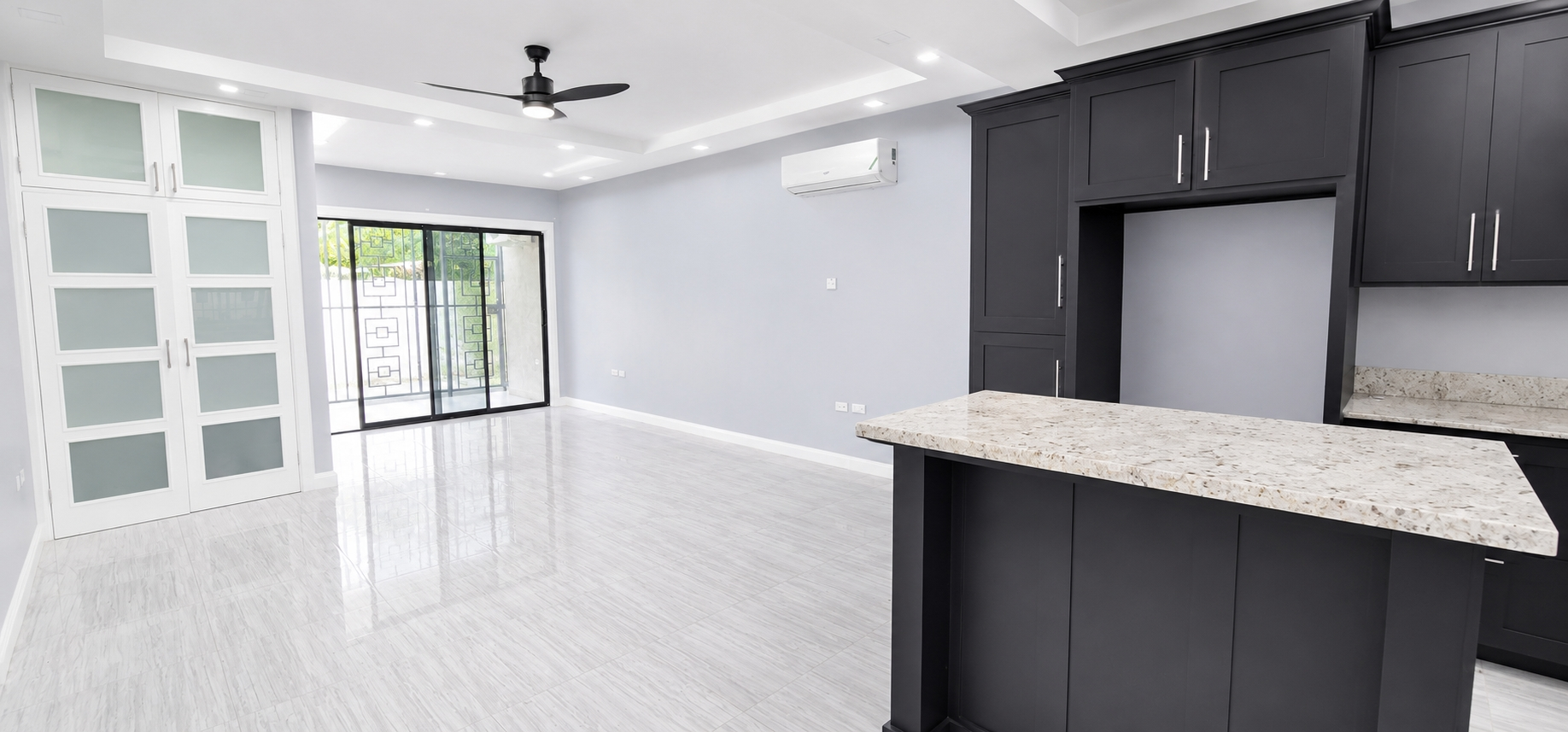 Apartment For Rent: SUNSET DRIVE, Kingston 8 | $200,000 photo 4