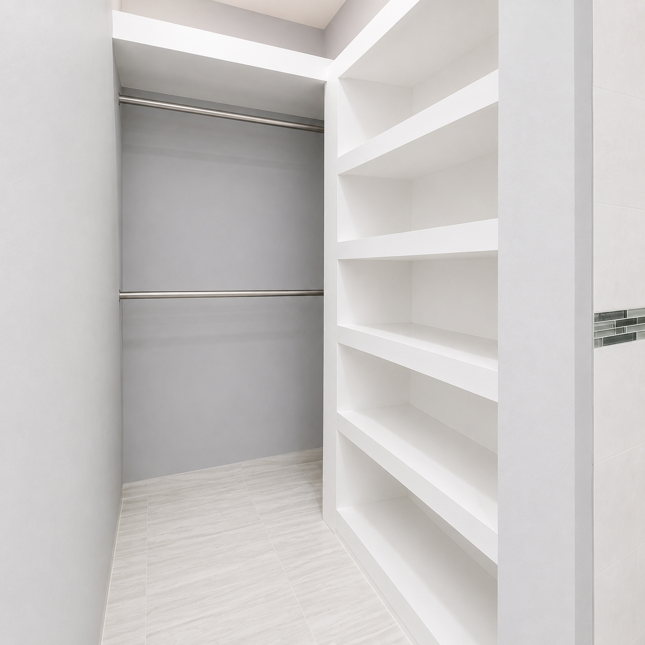 Apartment For Rent: SUNSET DRIVE, Kingston 8 | $200,000 photo 11